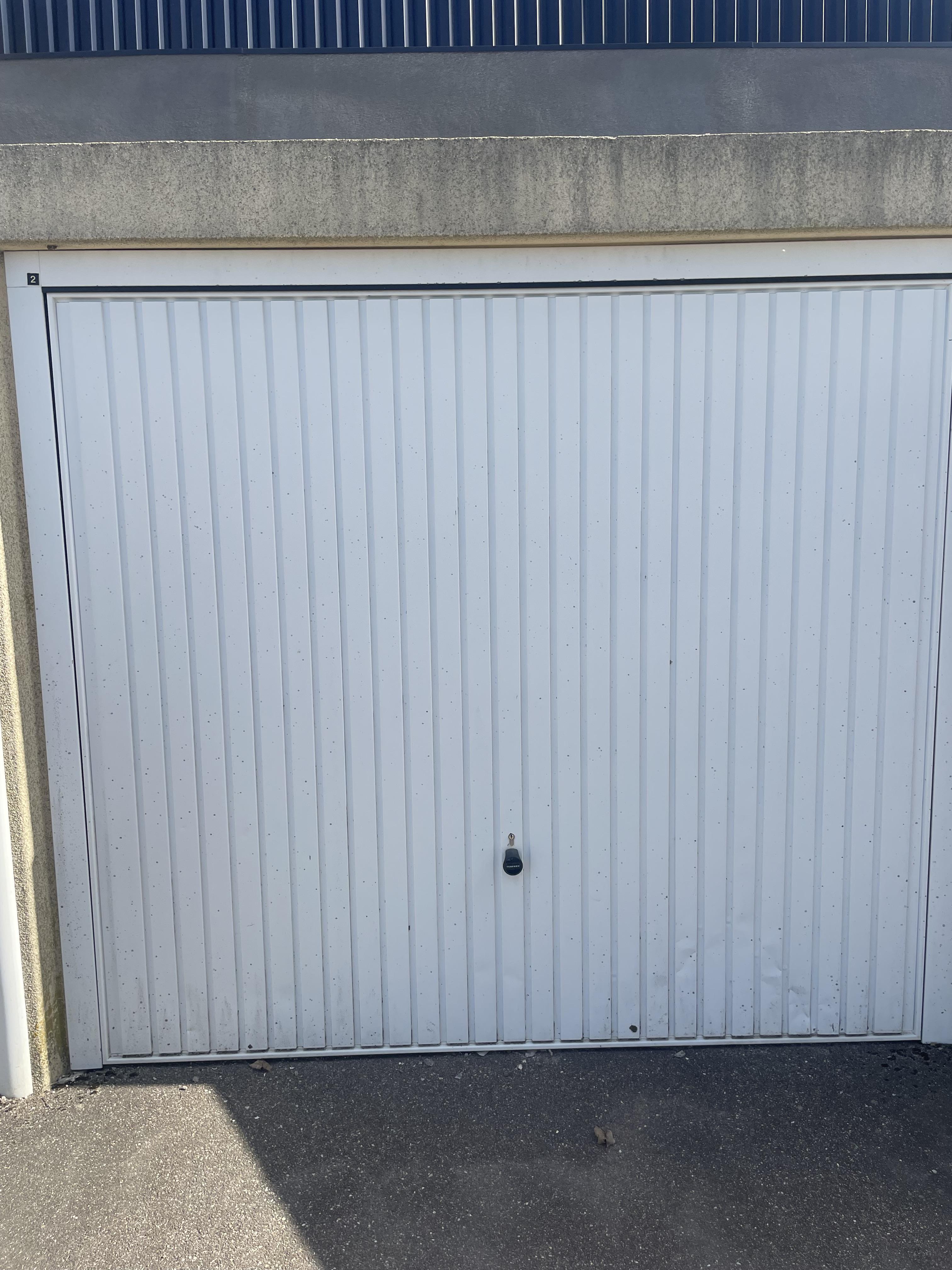 Garage Box 13m² à trieux