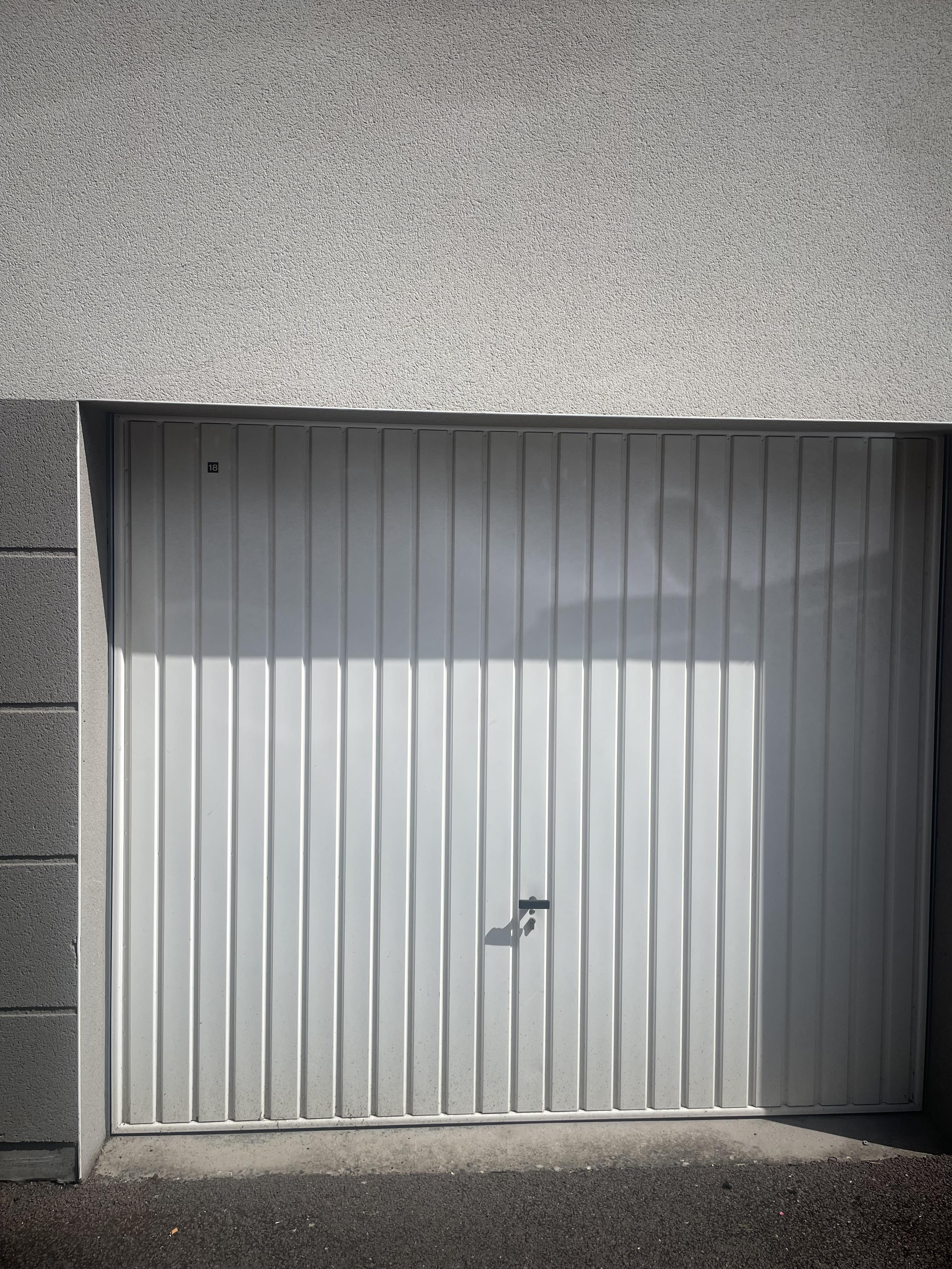 Garage Box 19m² à Hayange