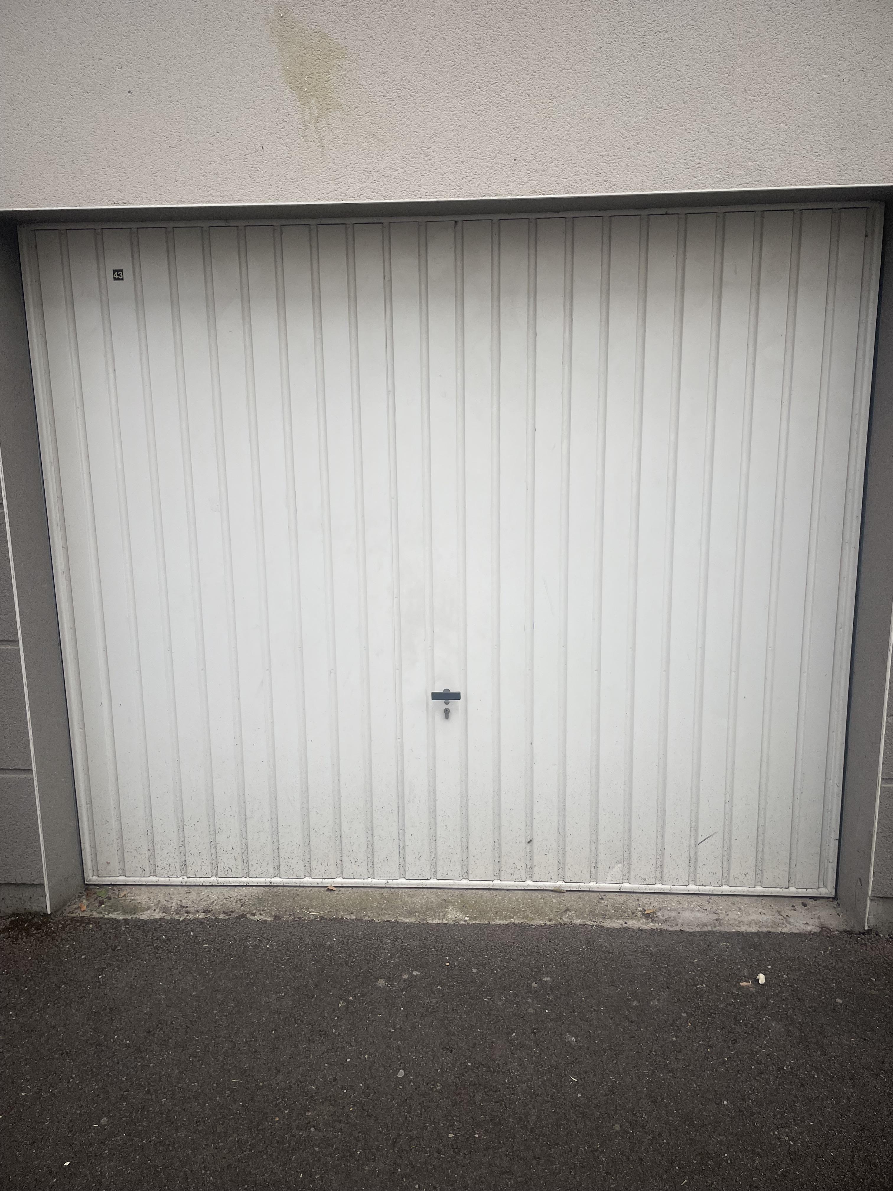 Garage Box 15m² à Hayange