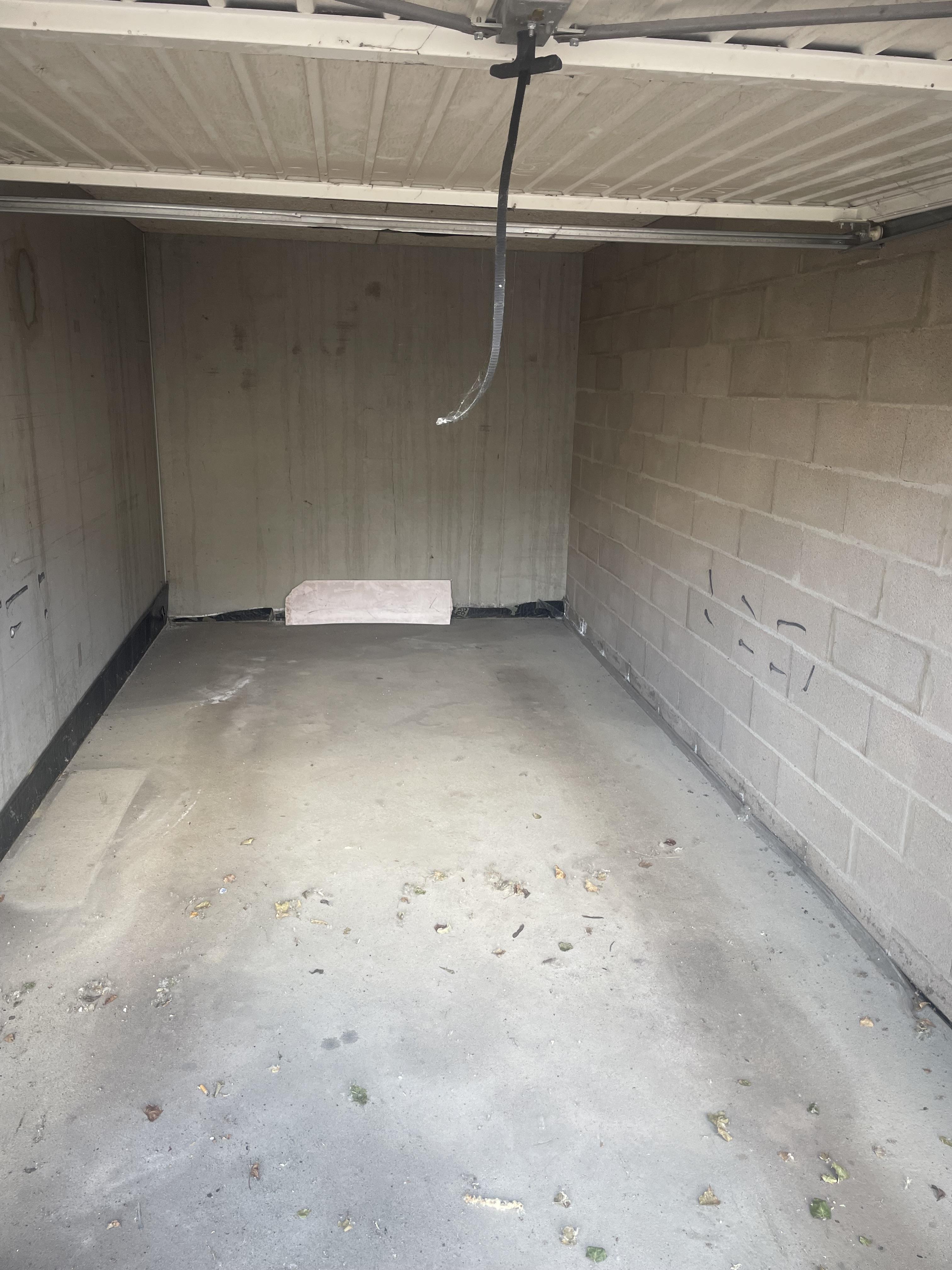 Garage Box 13m² à Hayange