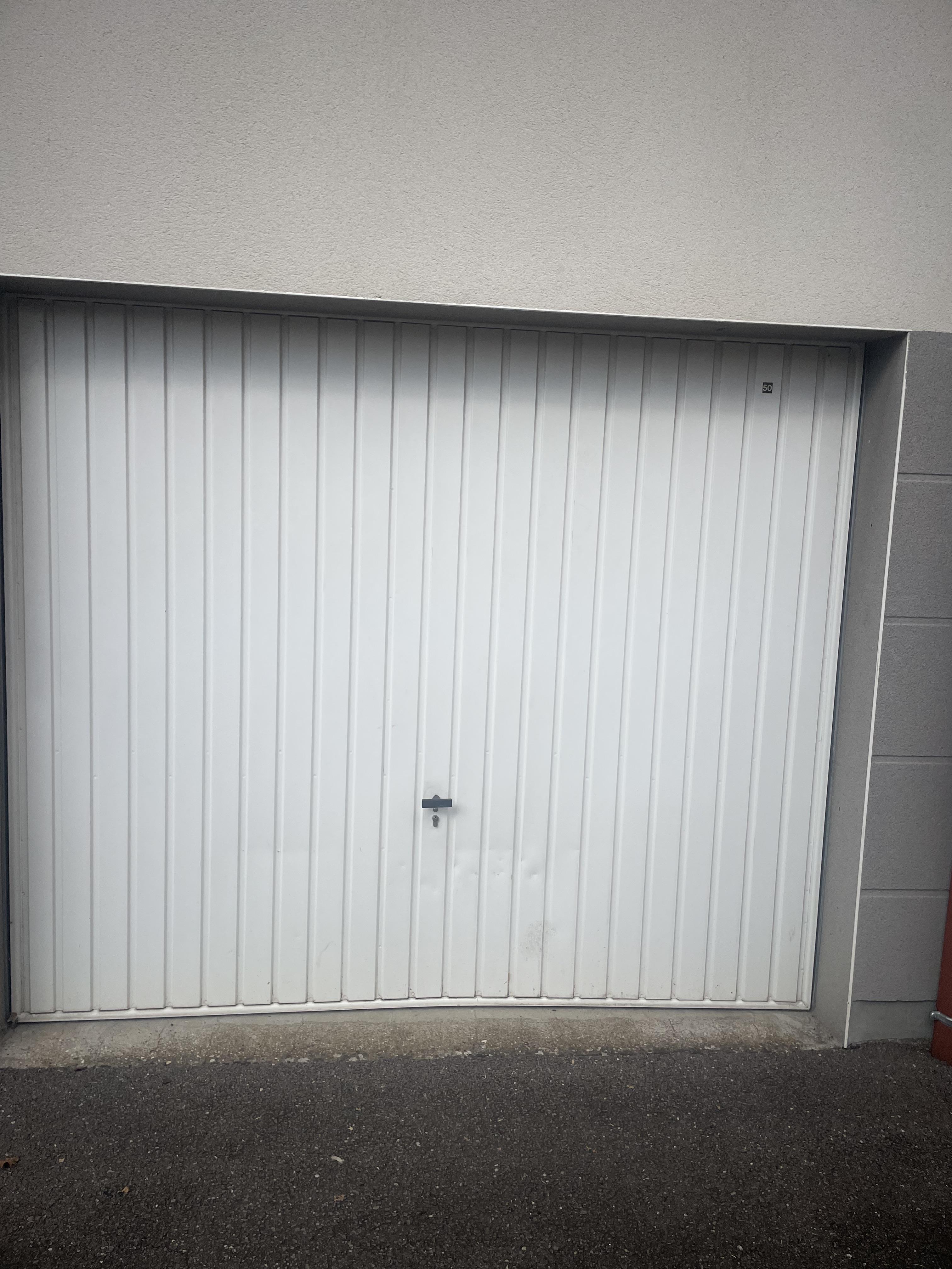 Garage Box 21m² à Hayange