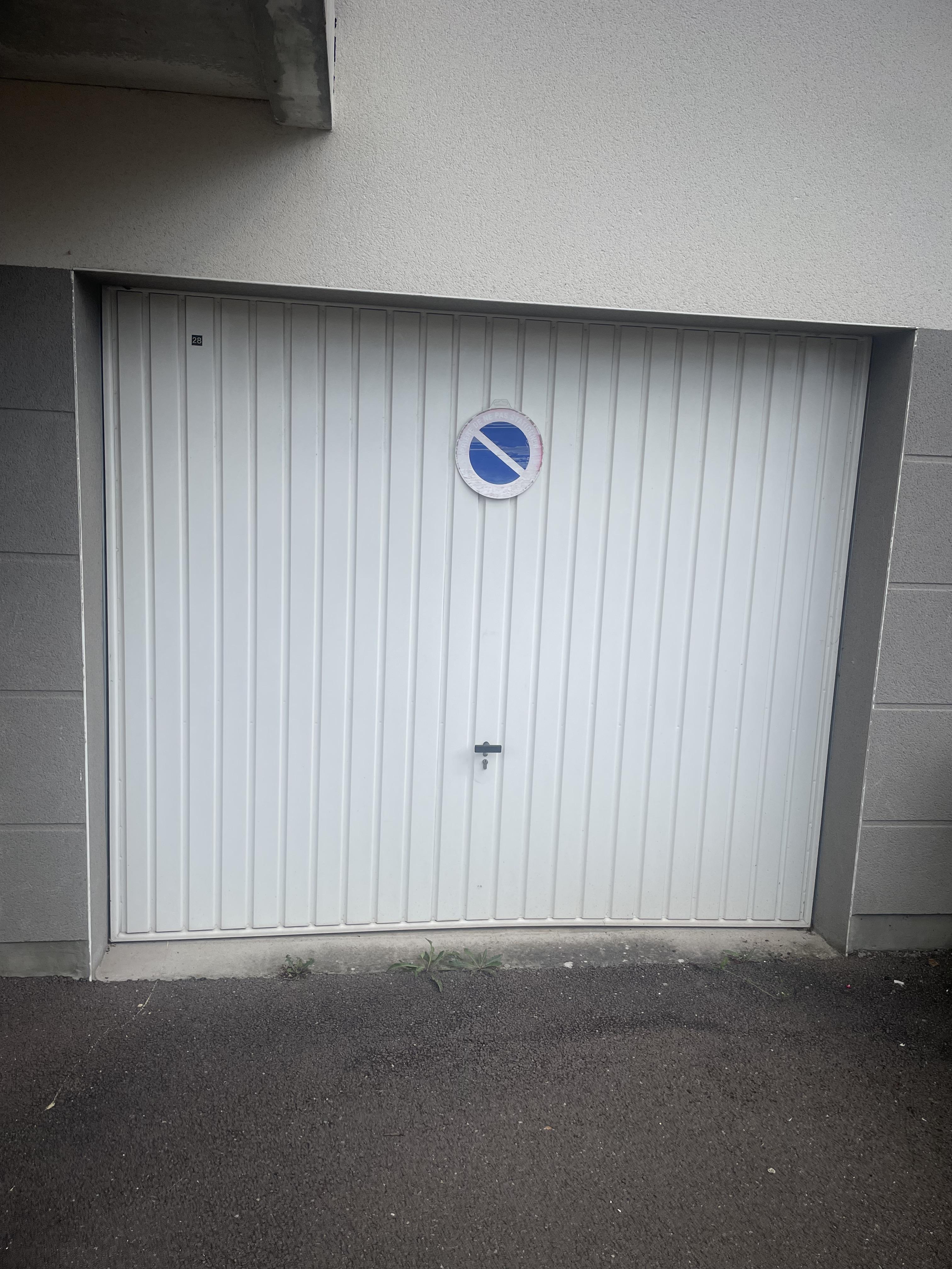 Garage Box 23m² à Hayange