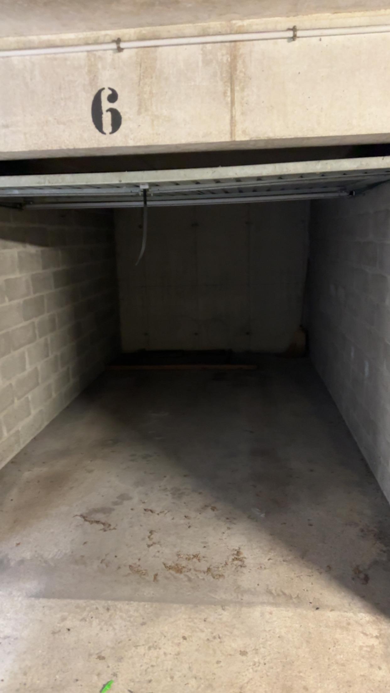 Garage/ Box 12m² -Chambourcy