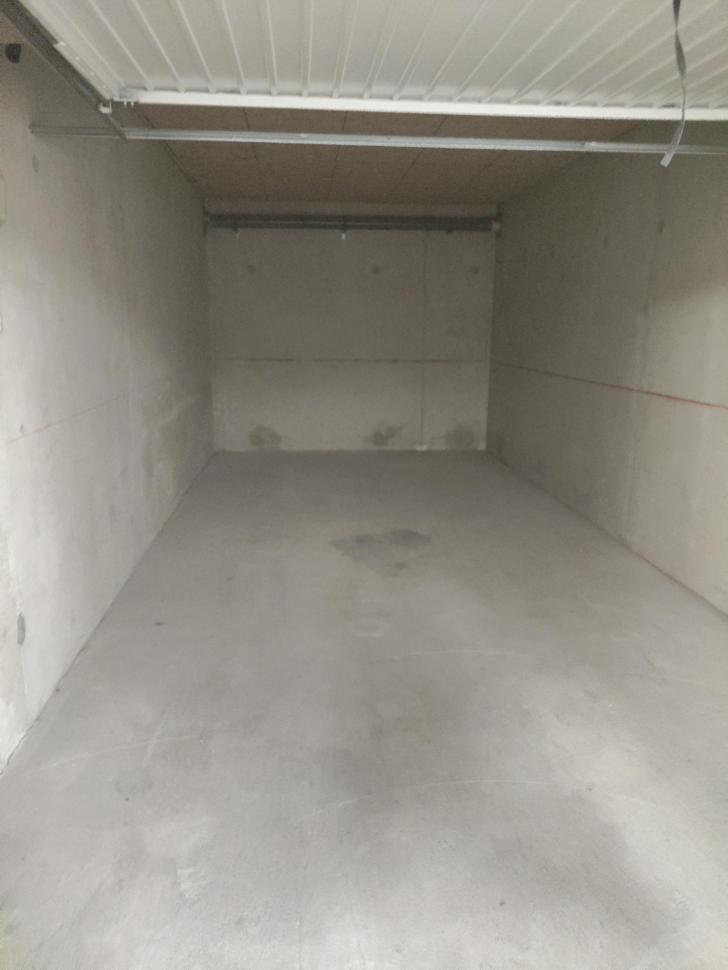 Garage/ Box 13m² -Thonon-les-Bains