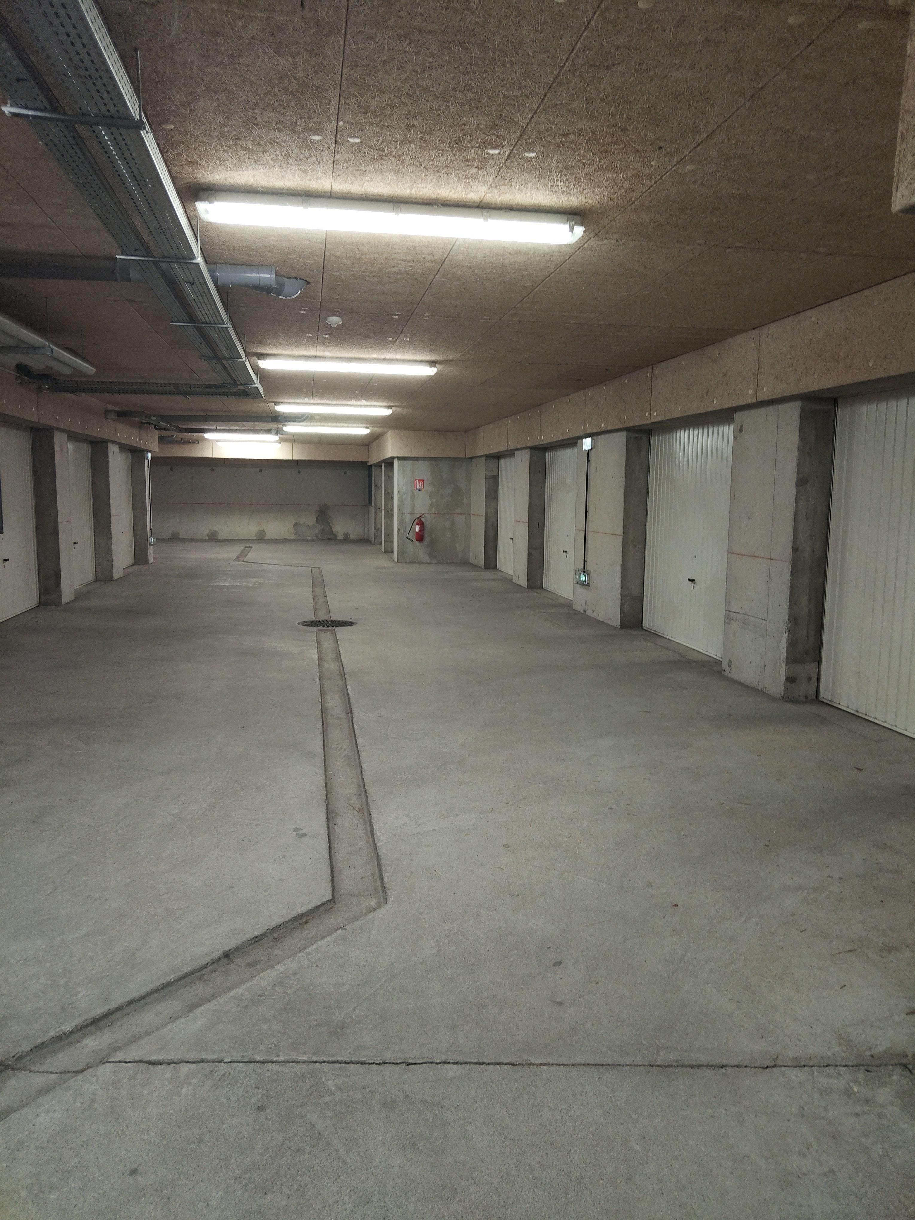 Garage/ Box 13m² -Thonon-les-Bains