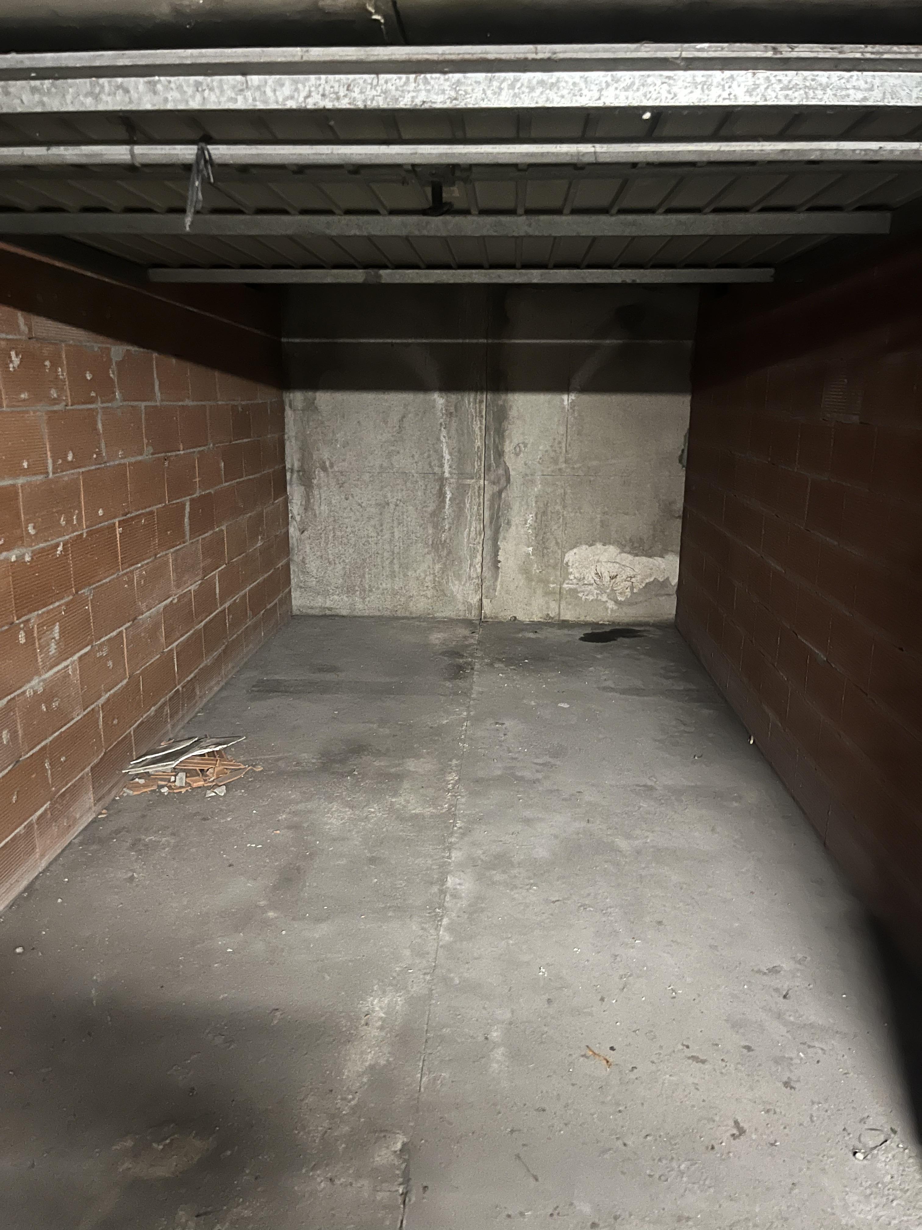 INTRA - Garage de 14m² sur Toulouse