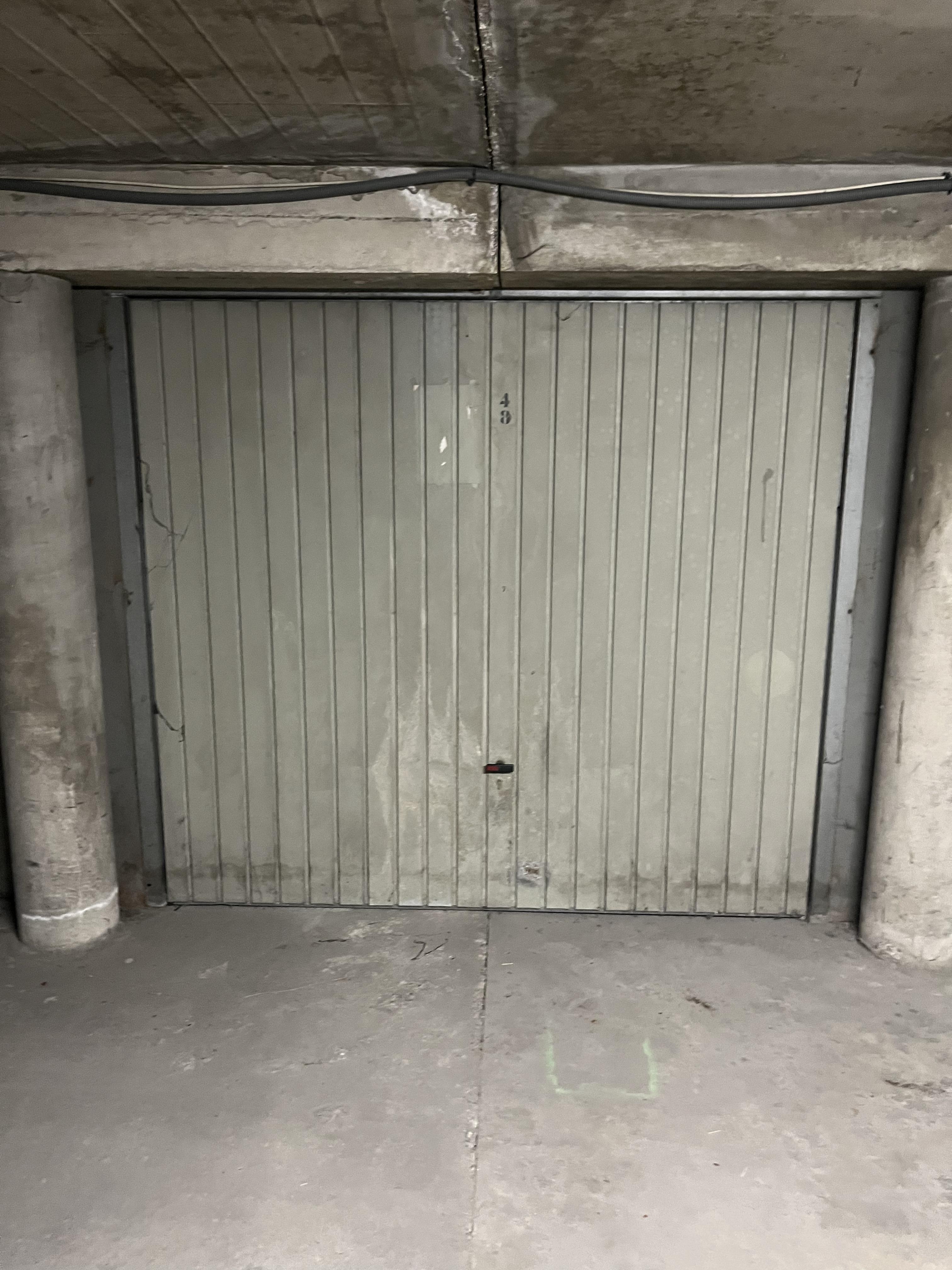 INTRA - Garage de 12m² sur Toulouse