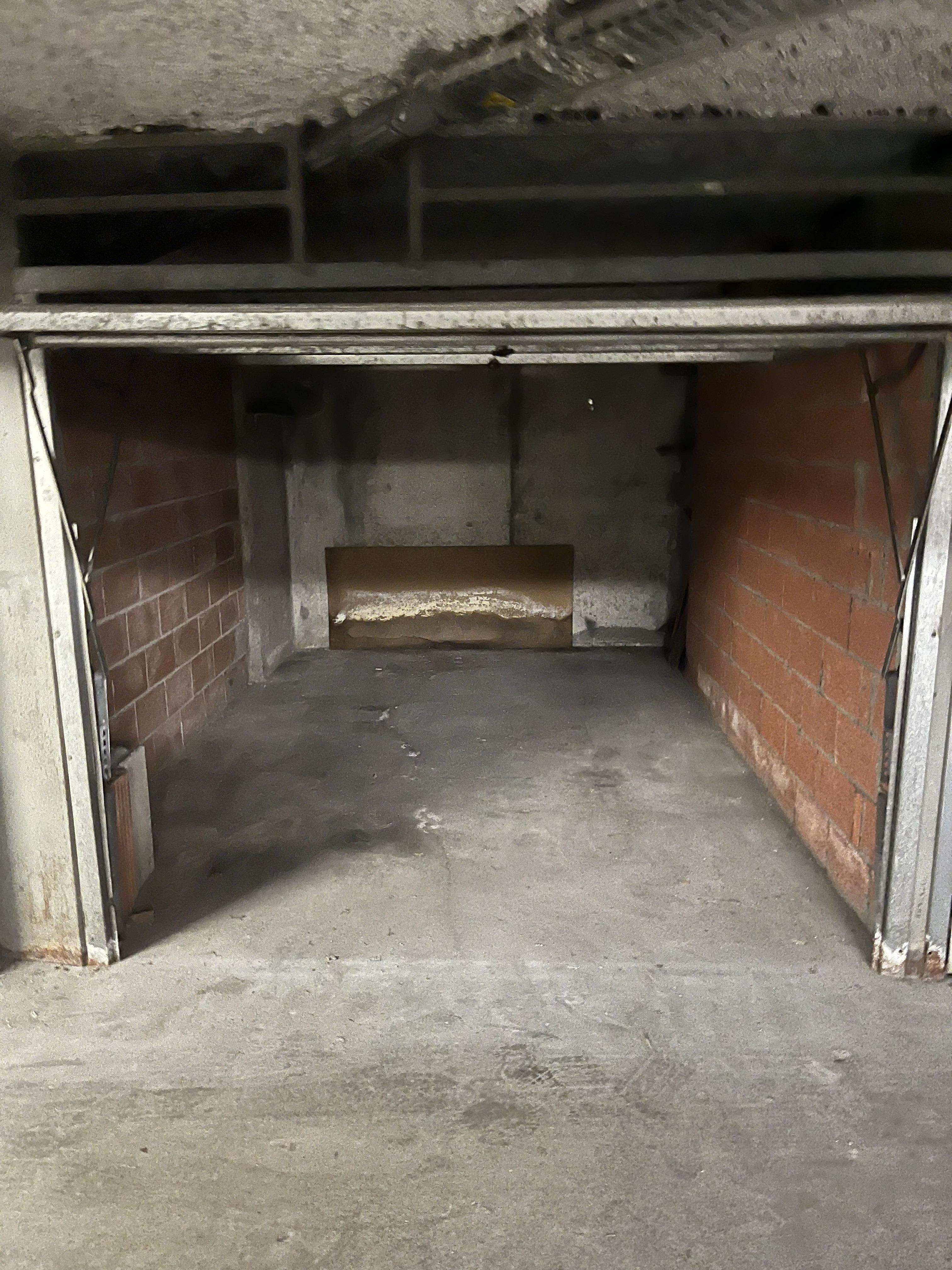 INTRA - Garage de 14m² sur Toulouse