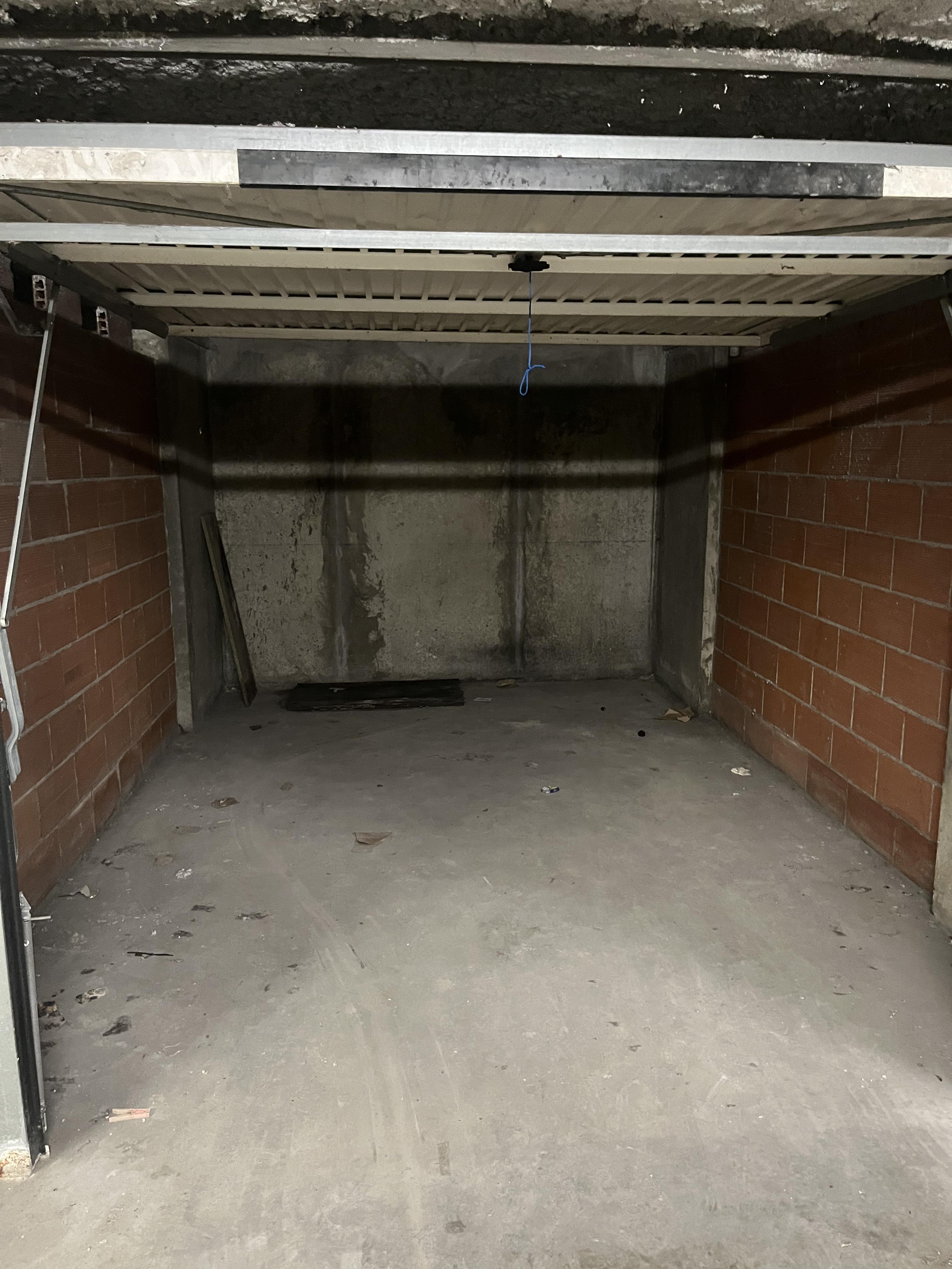 INTRA - Garage de 14m² sur Toulouse