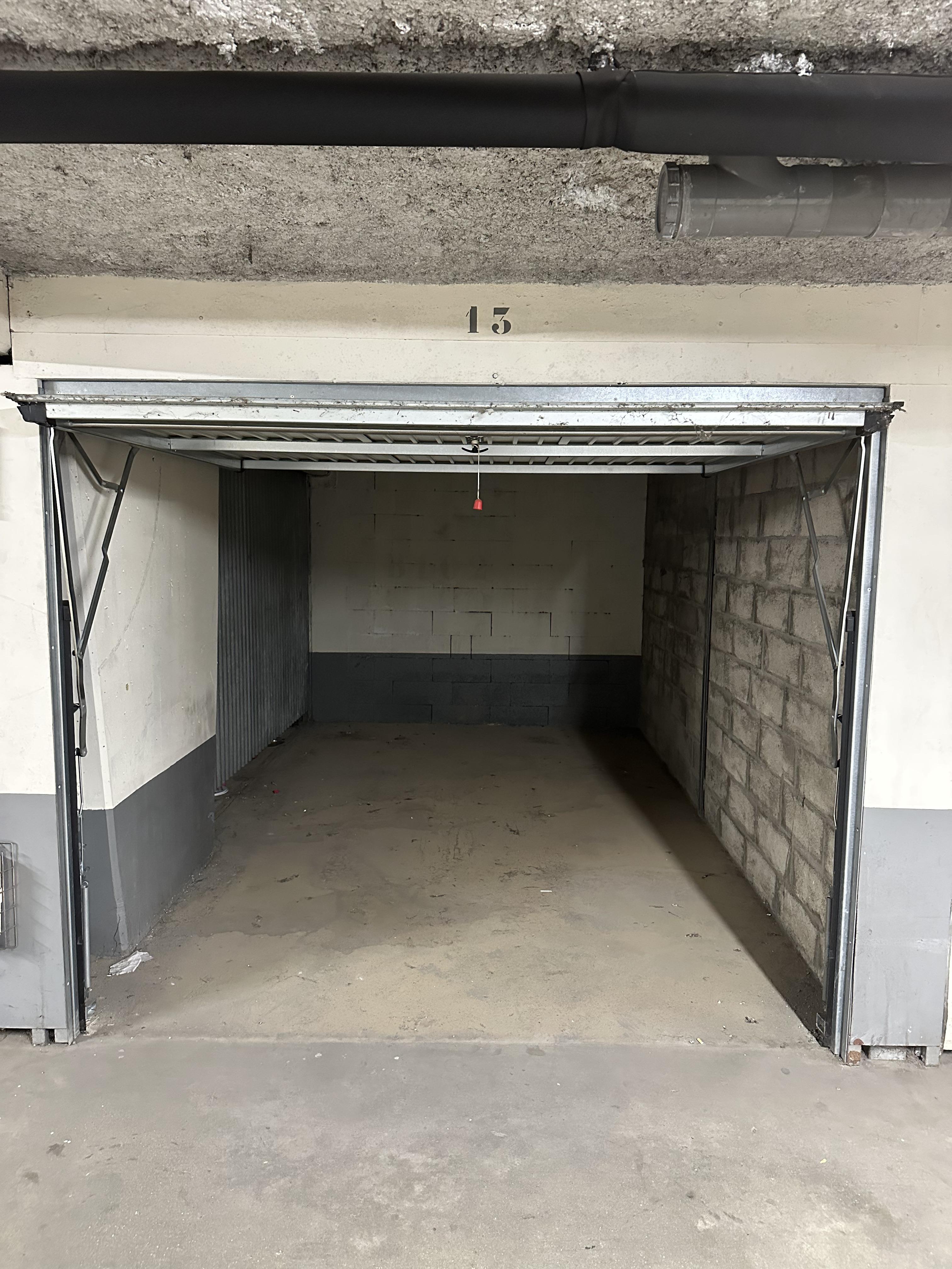 Garage/box - 12m² - Beauvais