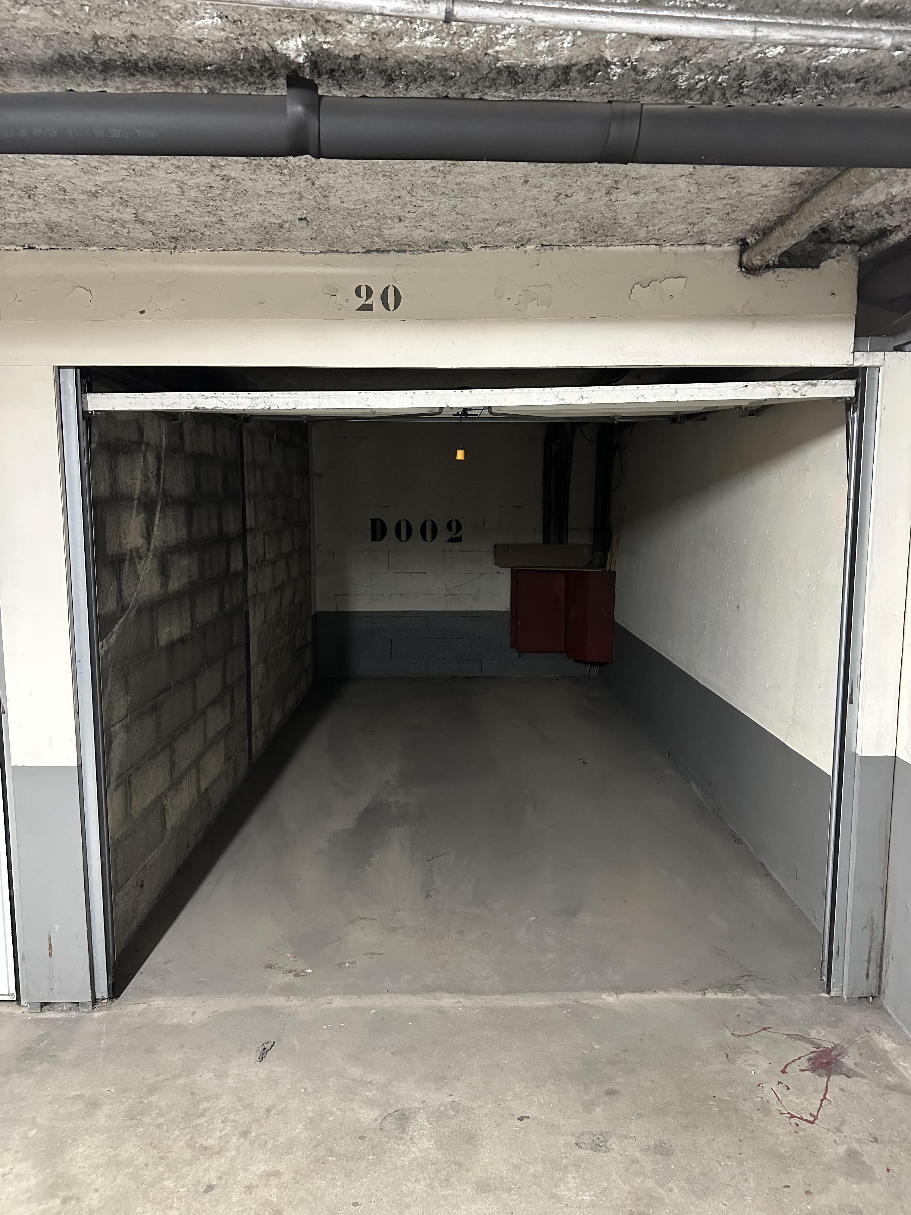 Garage/box - 12m² - Beauvais
