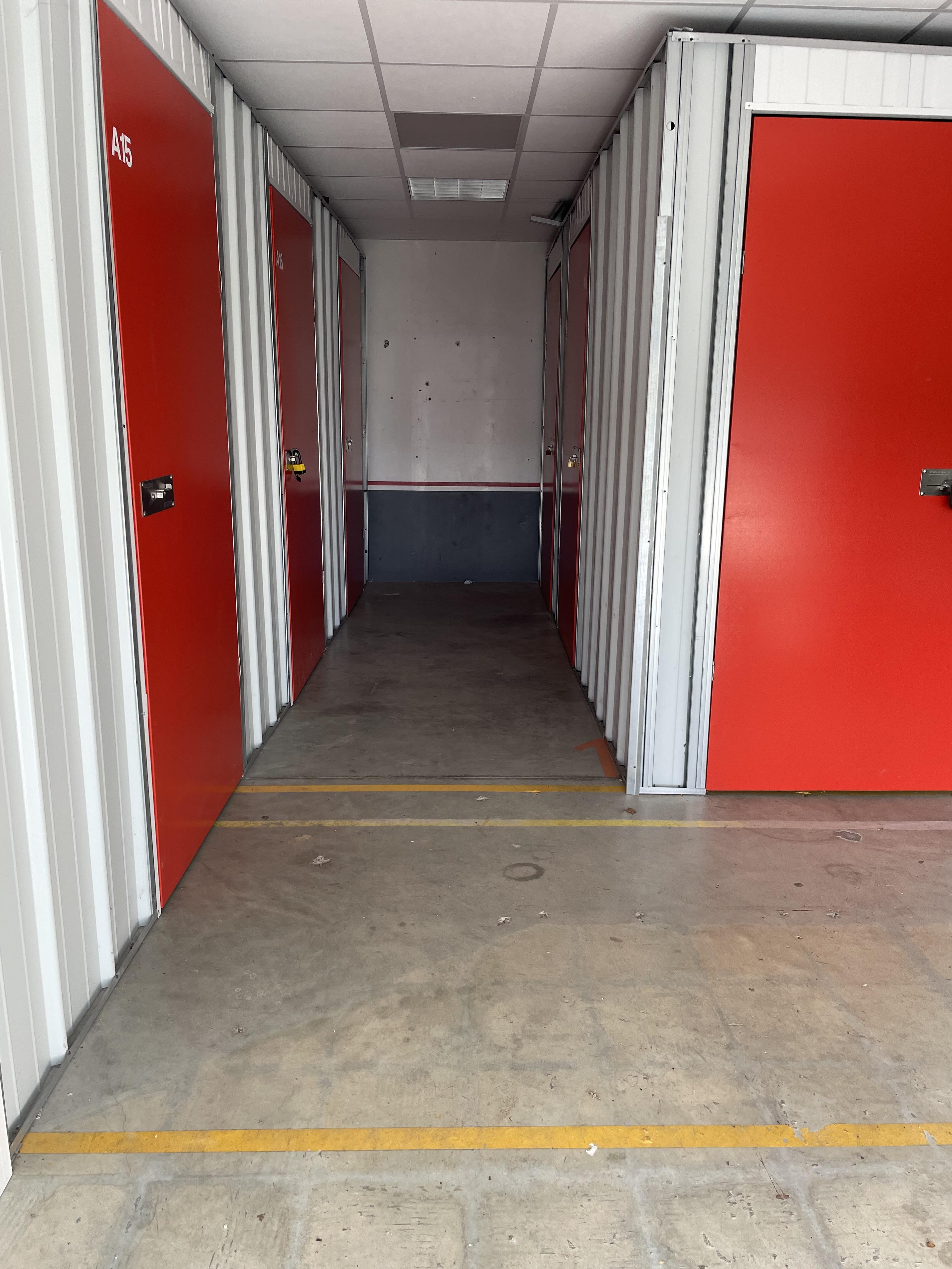 Box de stockage de 9,9 m3 soit 1,65