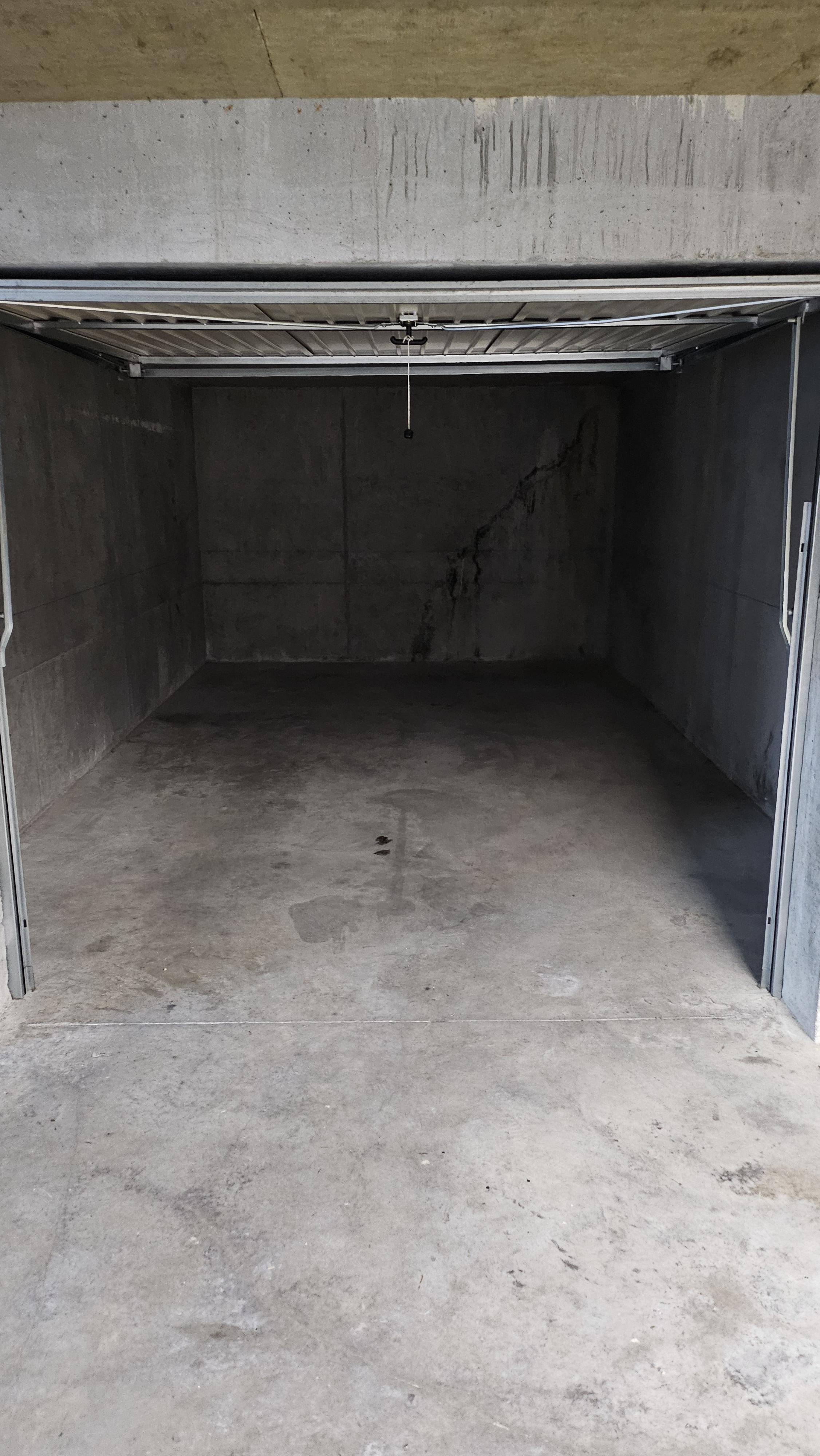 Garage box - 12m² - Oyonnax