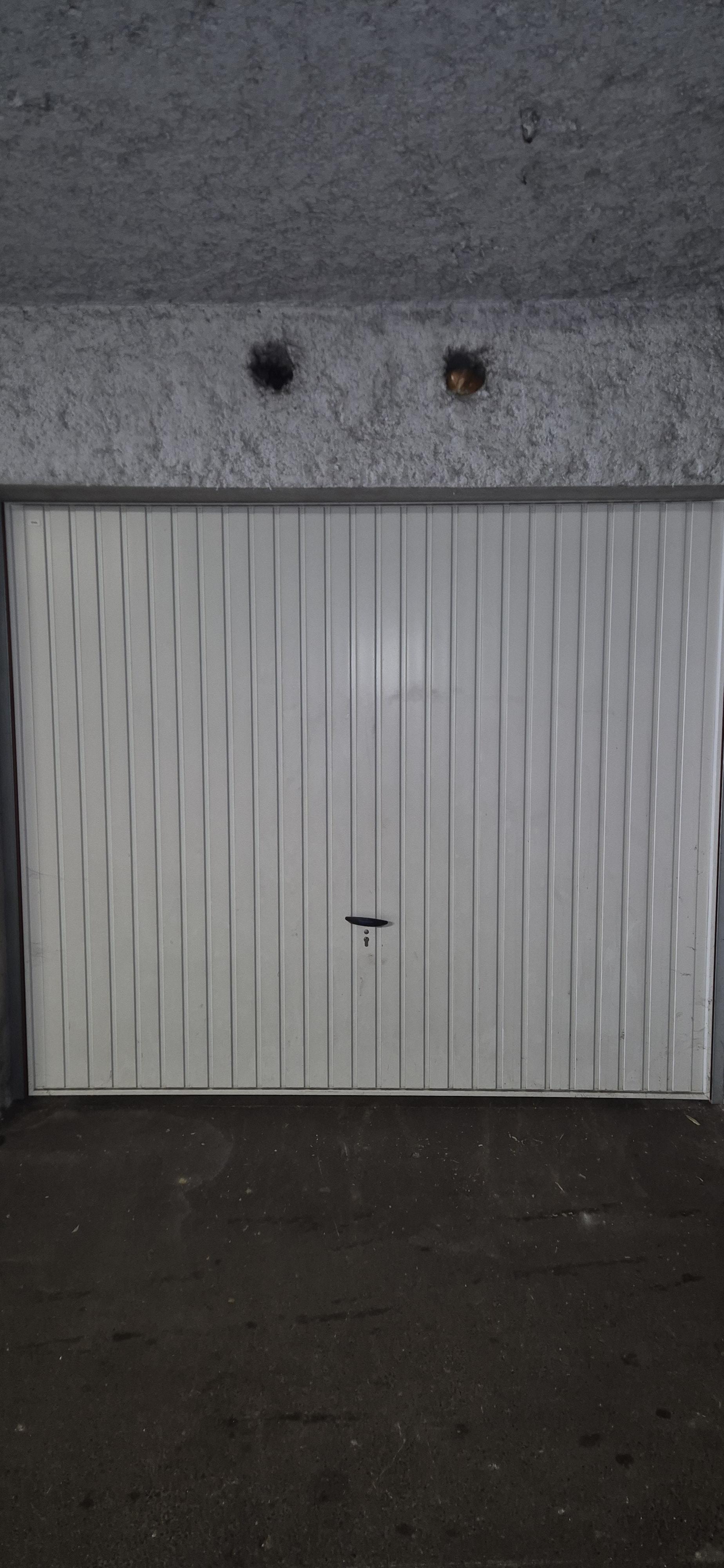 Box / Parking / 14m² / Besançon