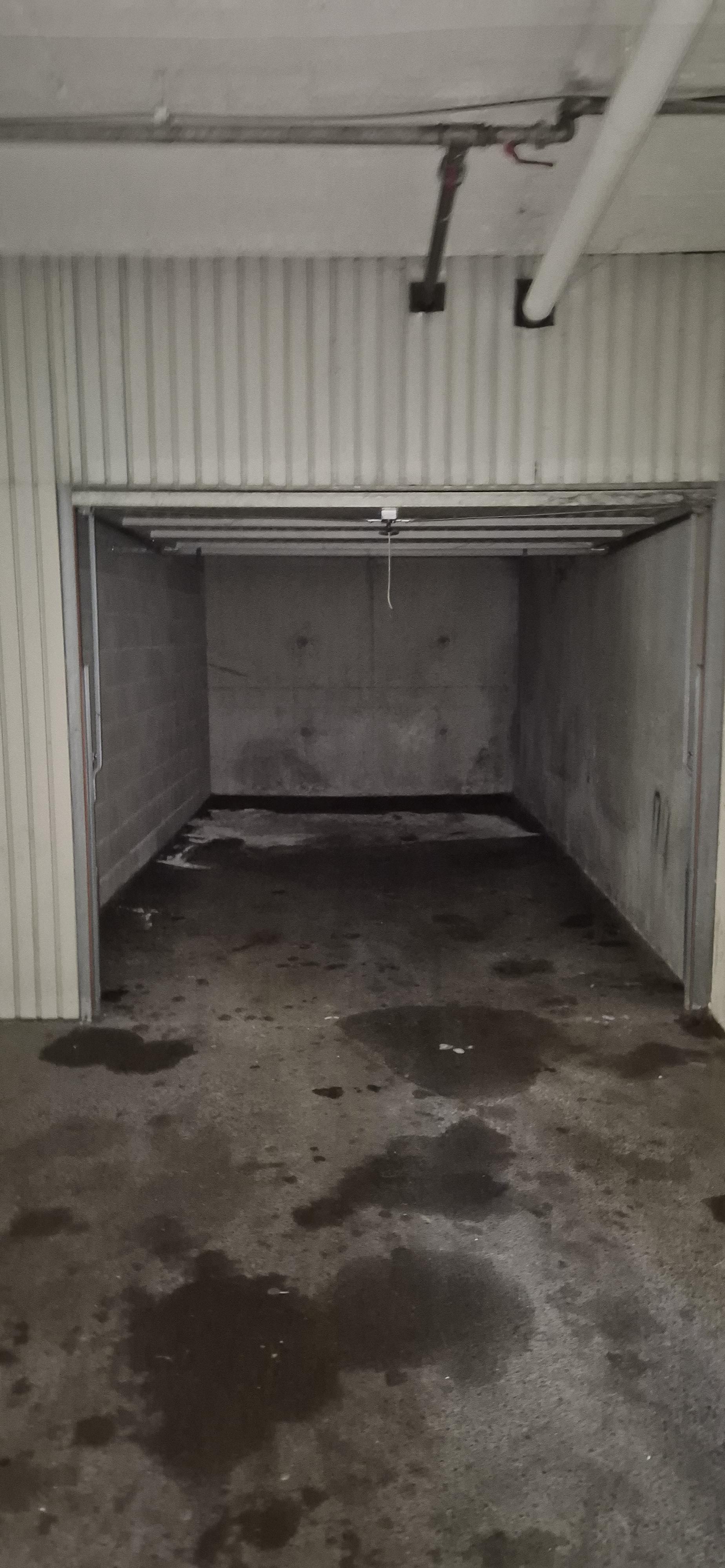 Garage/ box 15m² à Besançon