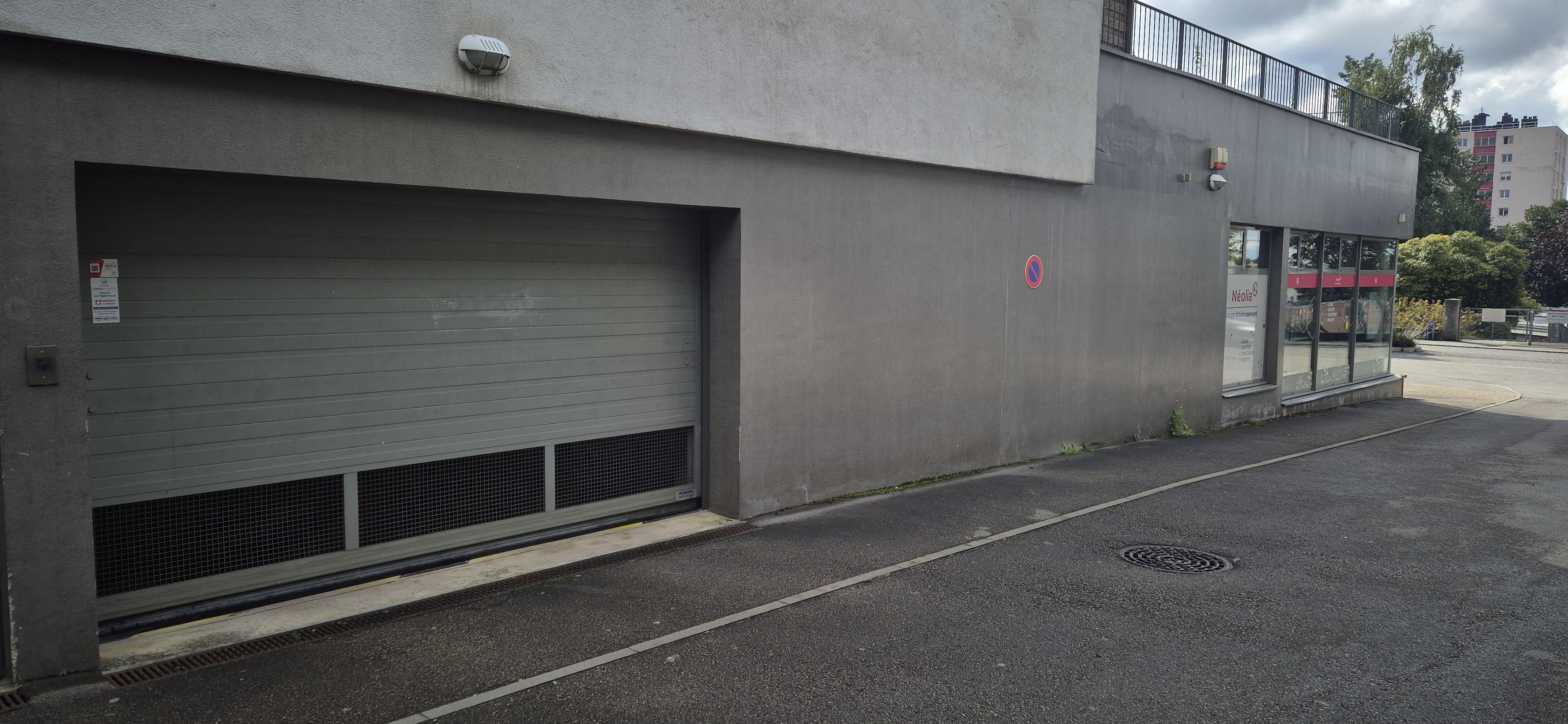 Garage/ Box 16m² à Besançon