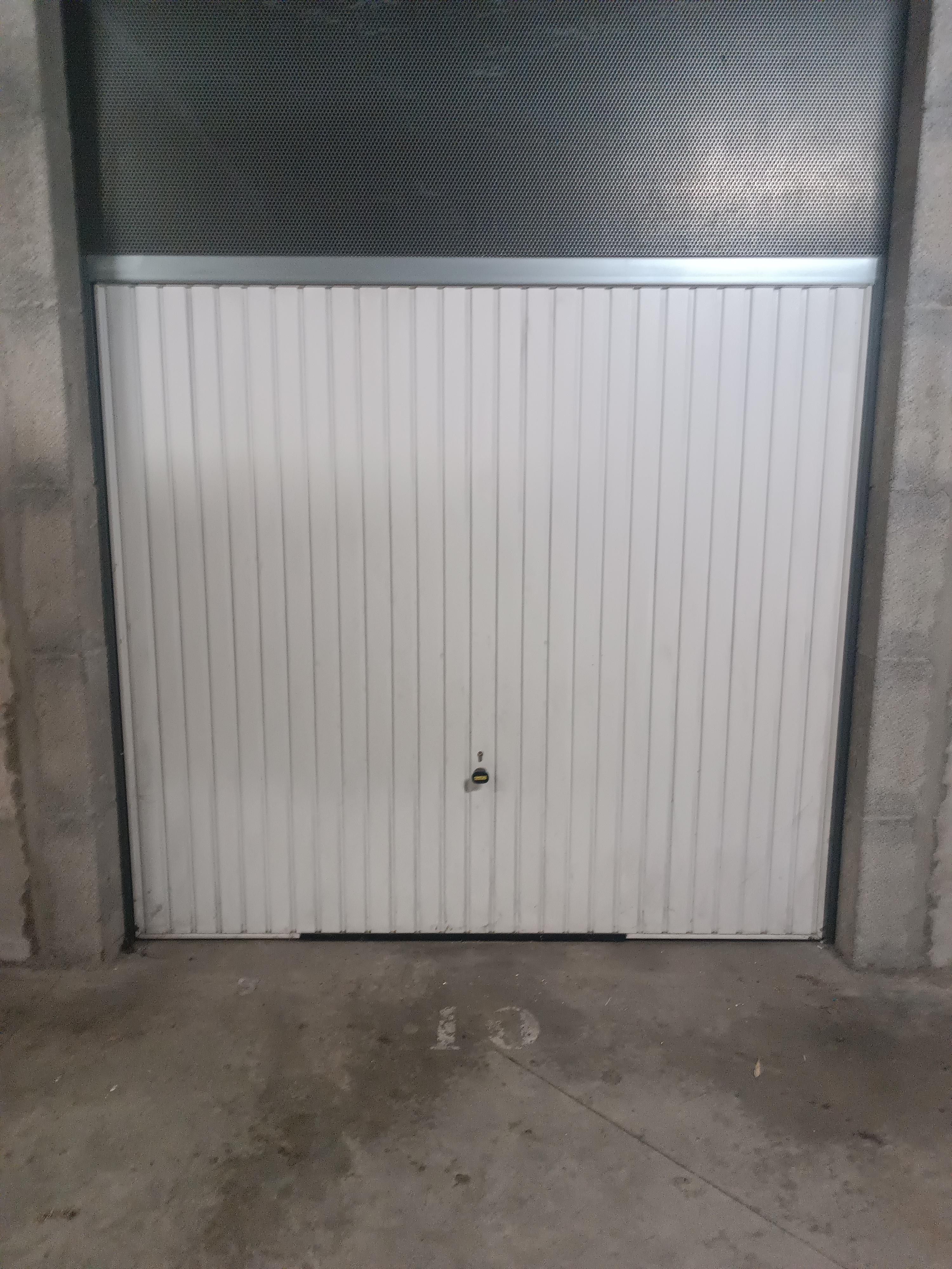 INTRA - Garage/ Box 13m² à Saint-Orens-de-Gameville