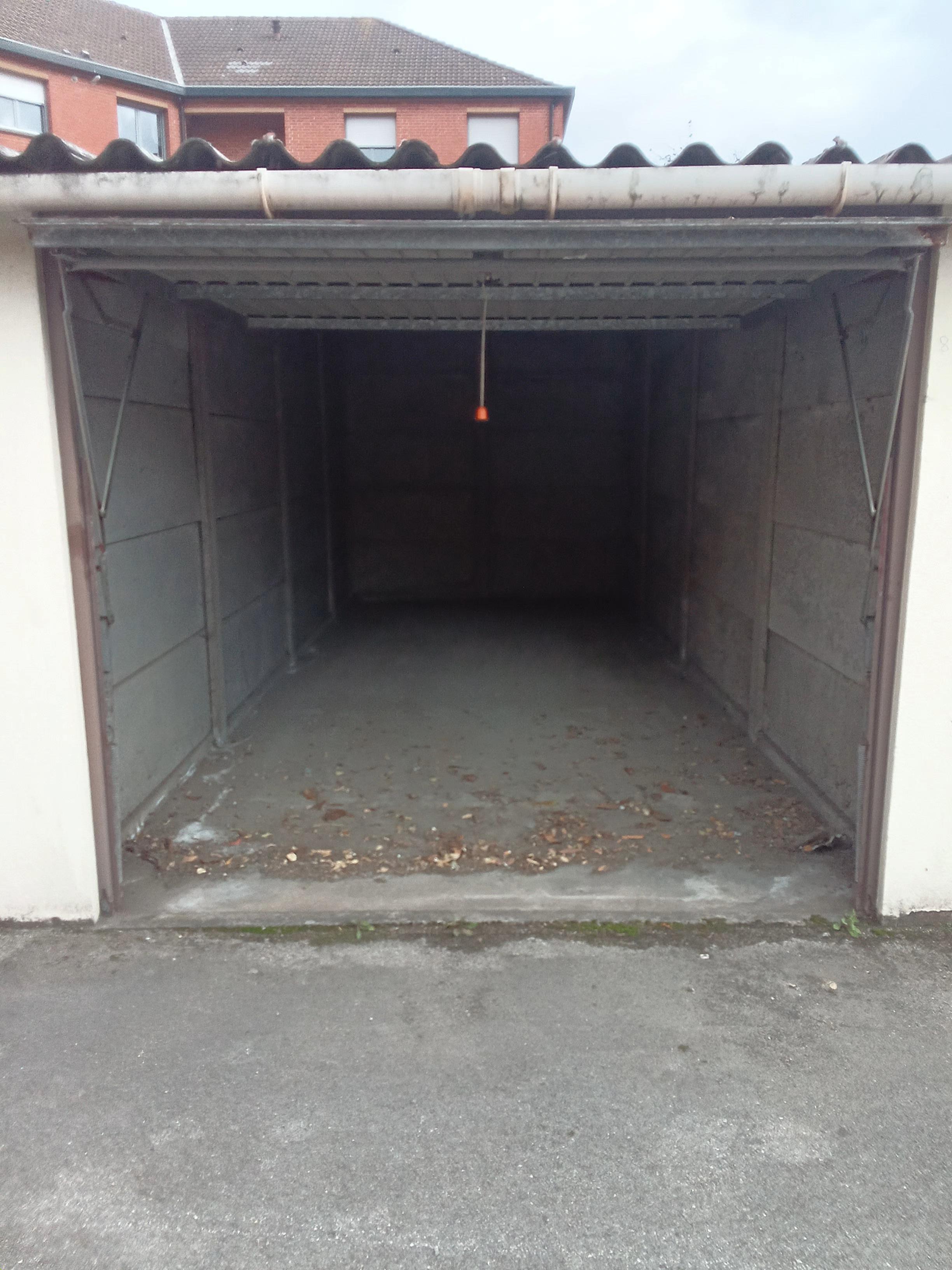 Garage/box 15m² à Saint Pol sur Mer