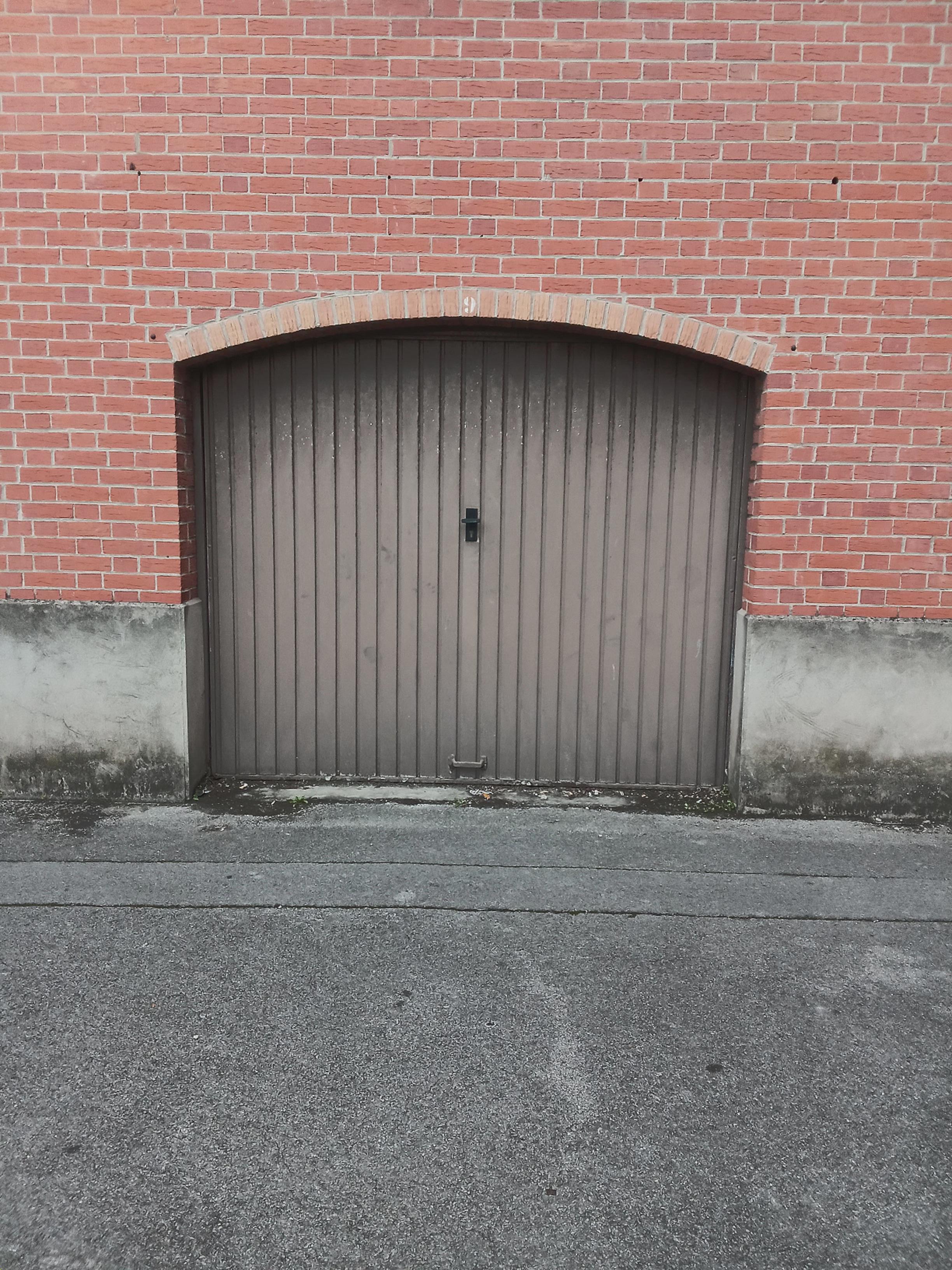 Garage/box 19m² à Saint Pol sur Mer