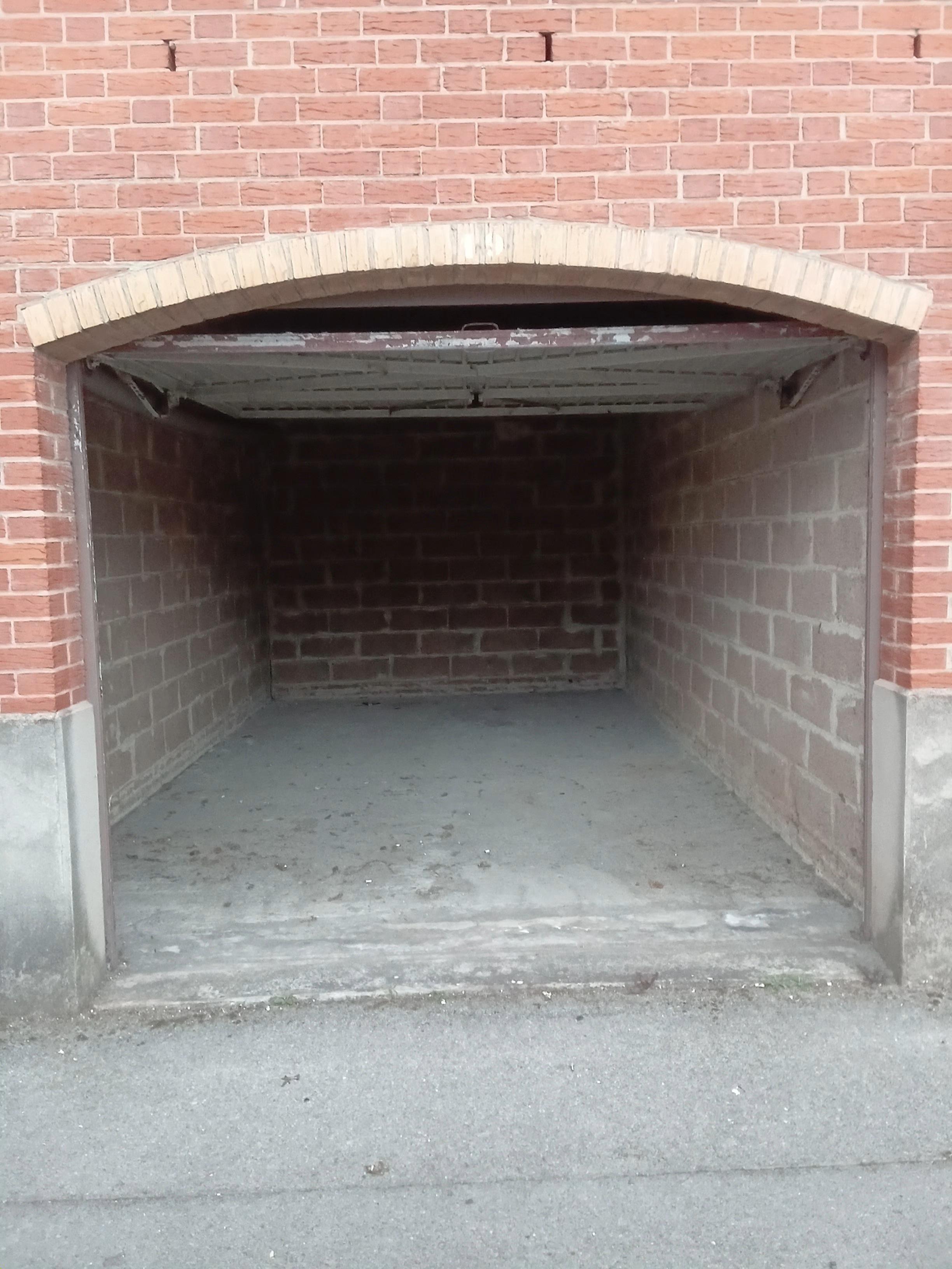 Garage/box 15m² à Saint Pol sur Mer