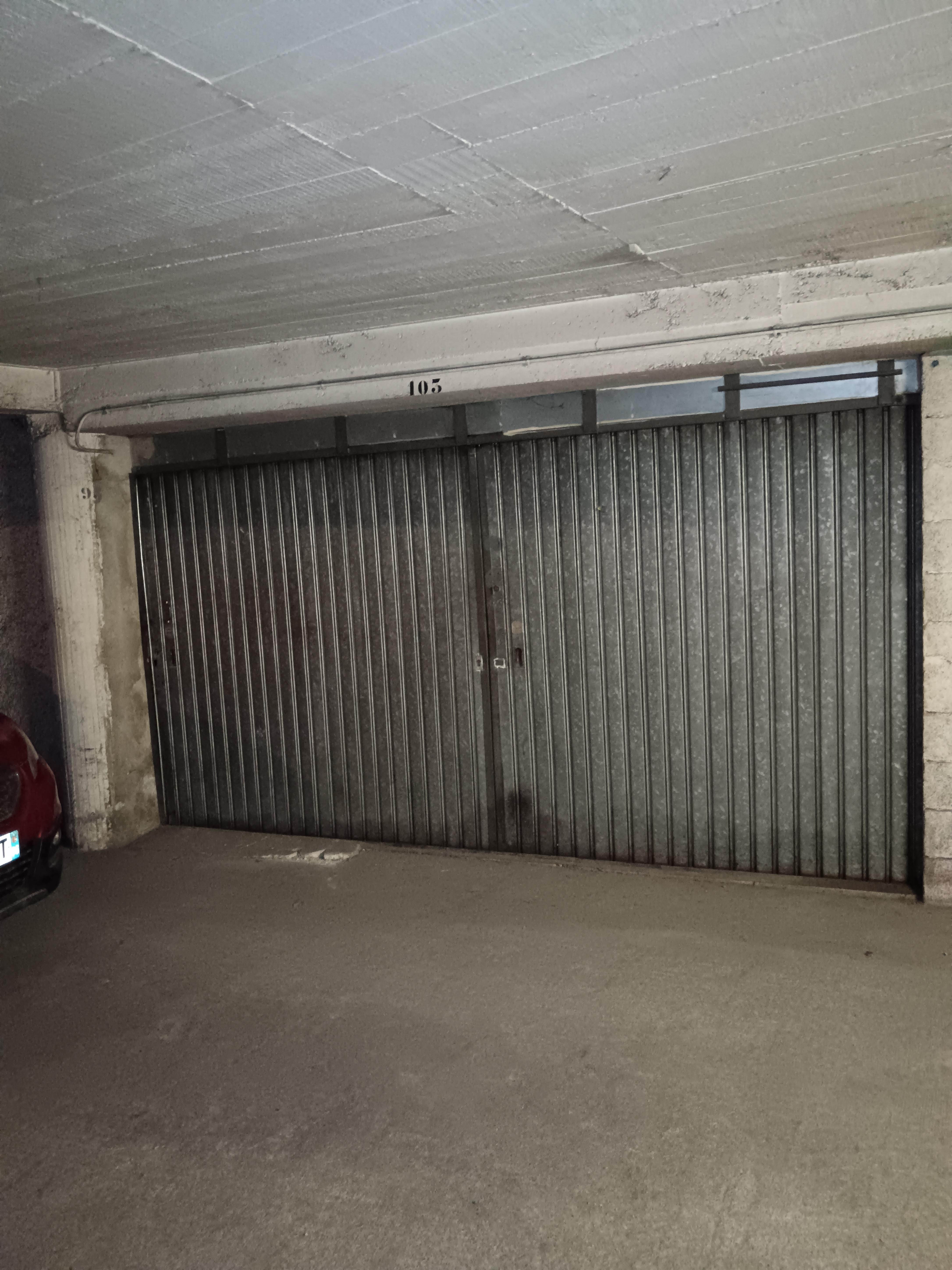 Garage/box - Nice - 80m2
