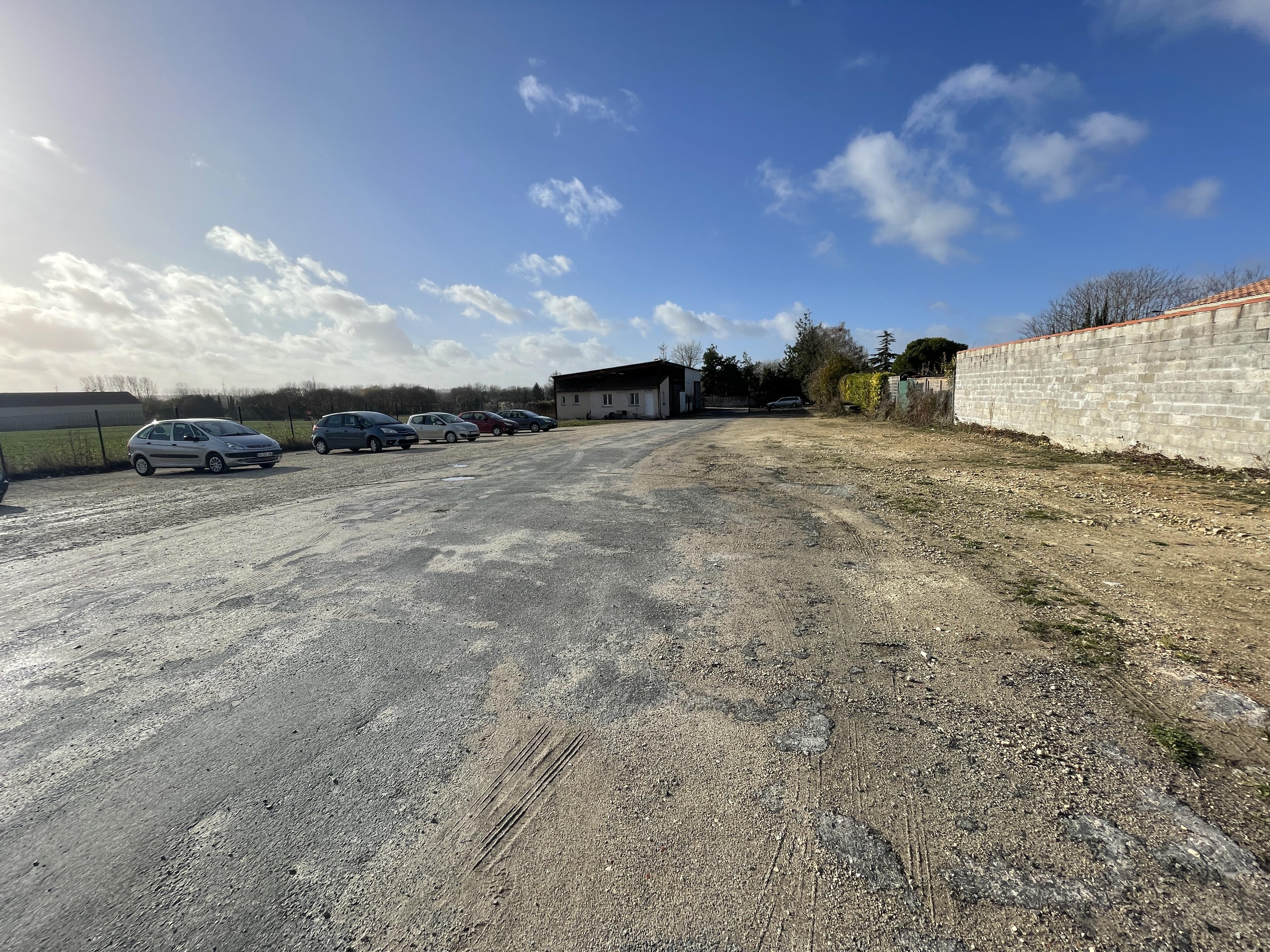 Stationnement camping car / bateau / camion /