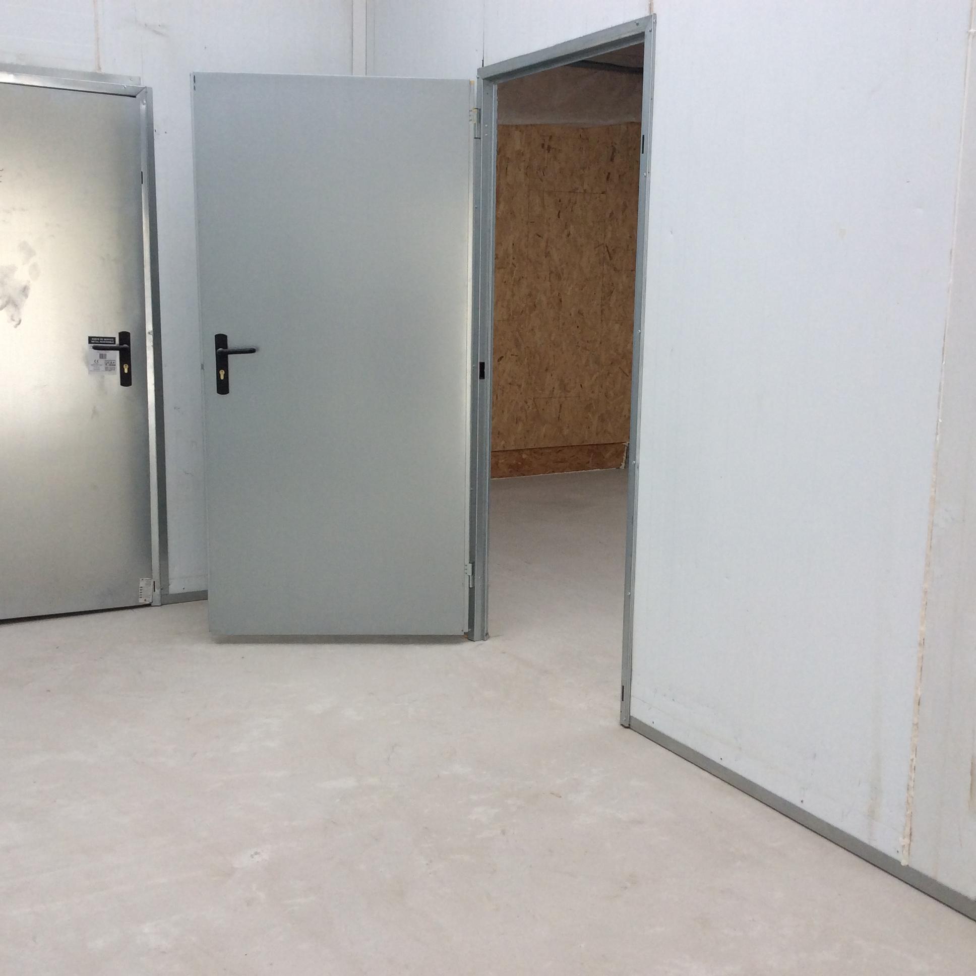 Box securisé - 12 m² - 10 mn