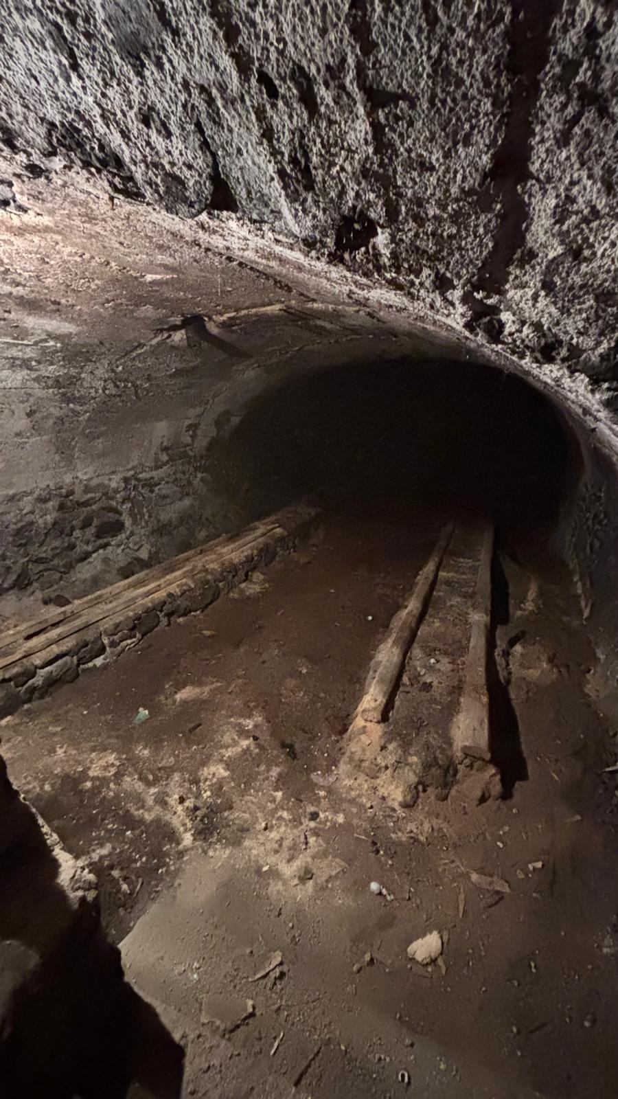 Cave pour stockage - Beaumont, centre-ville - environ