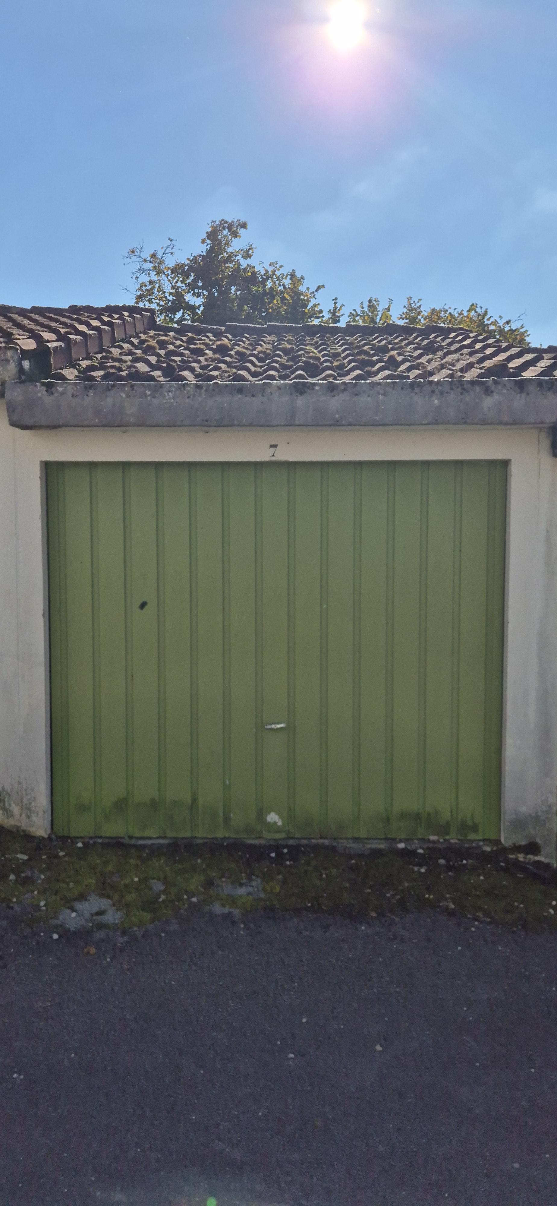 Garage/Box - 14m² à Besançon