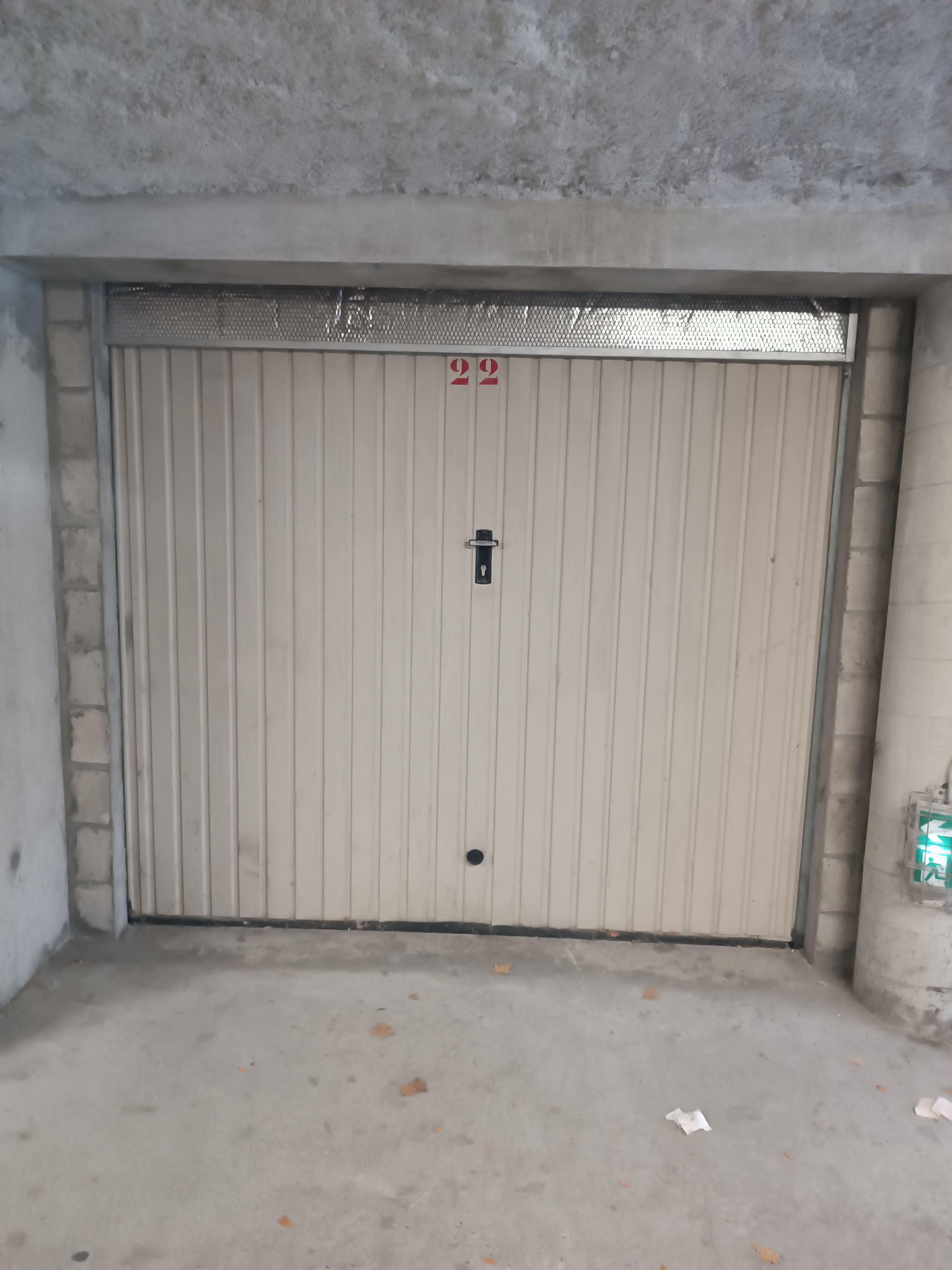 Garage/Box 15m² à Launaguet