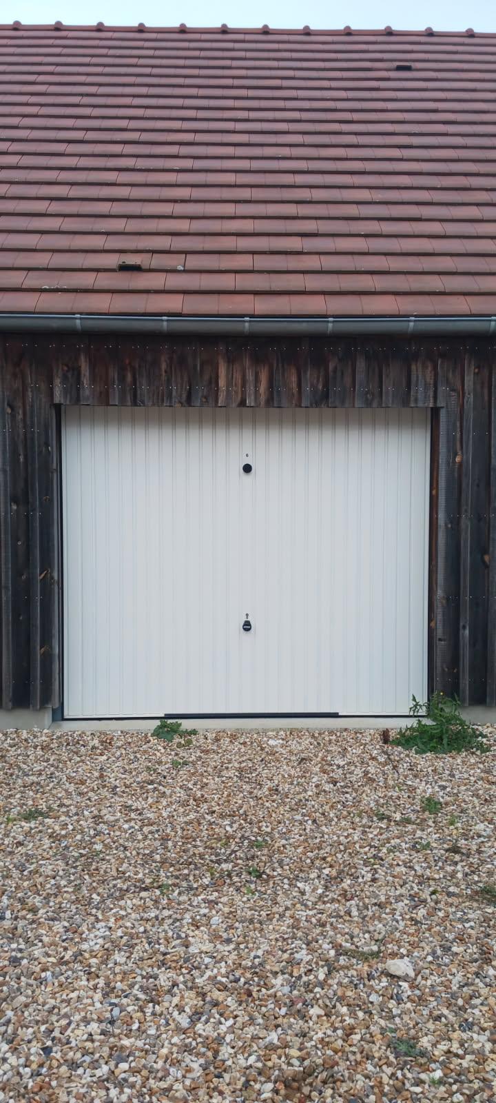 Garage/Box -14m² à La Corne-en-Vexin