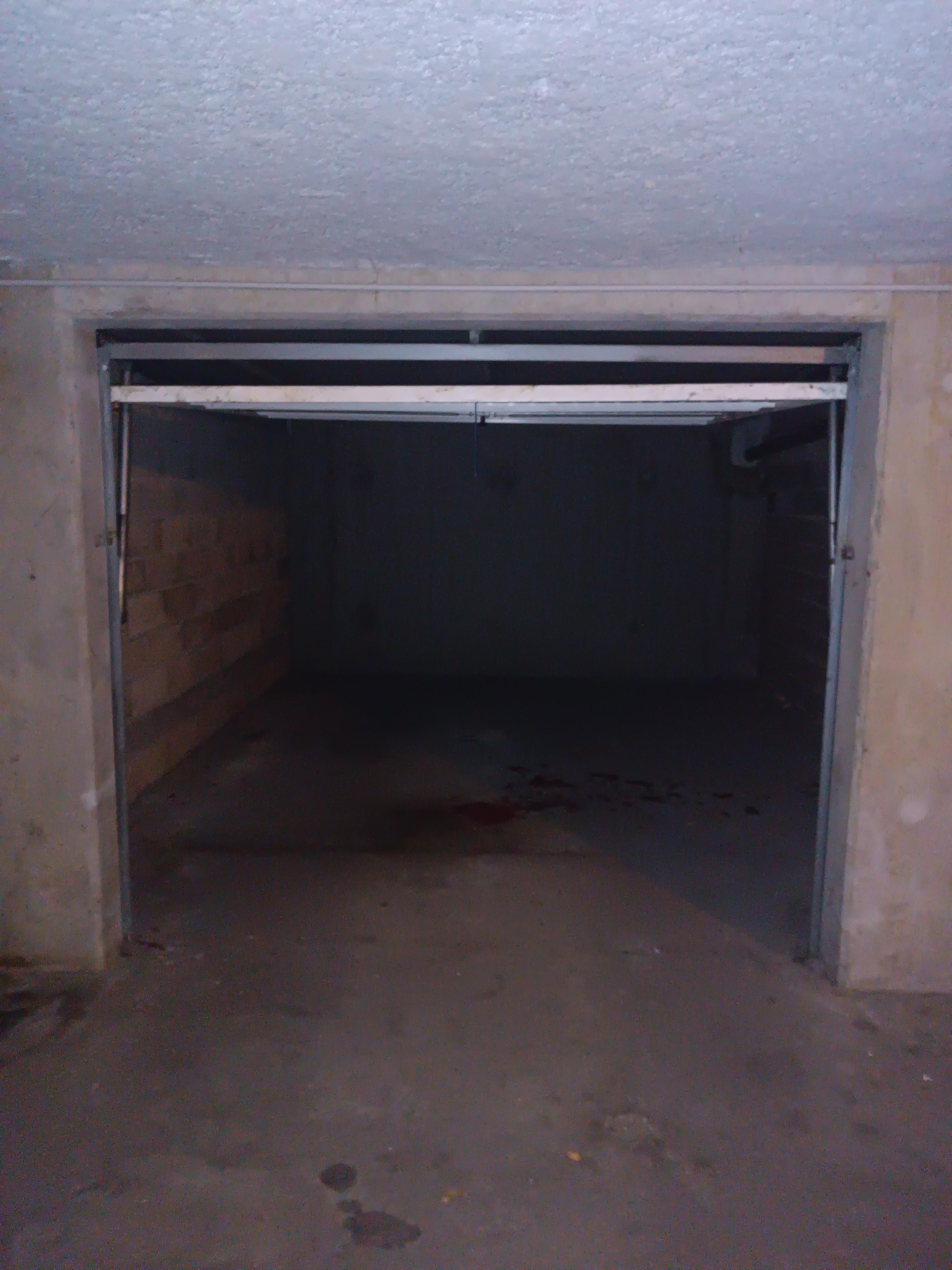 INTRA - Box à louer à Toulouse
