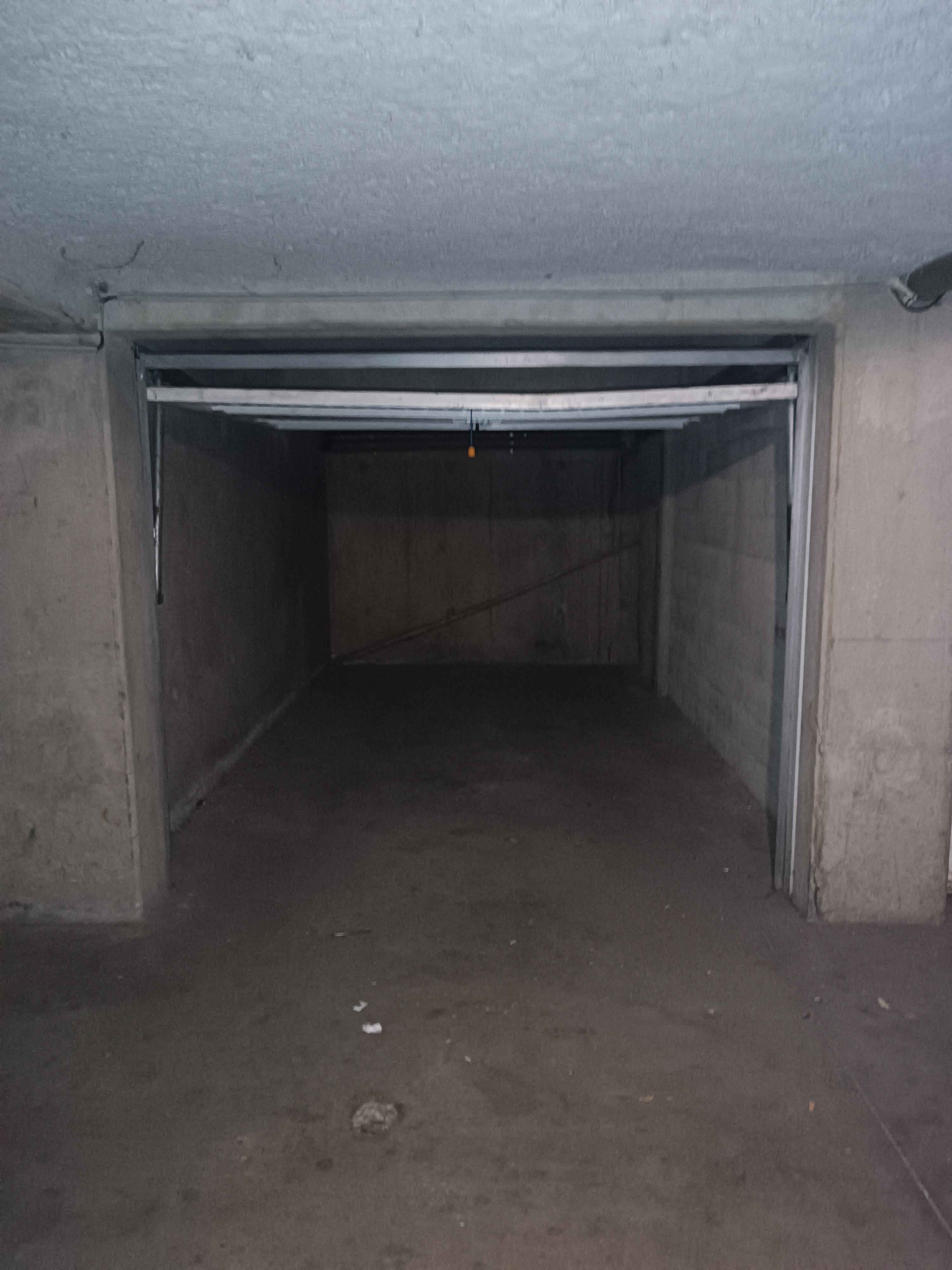 INTRA - Box à louer à Toulouse