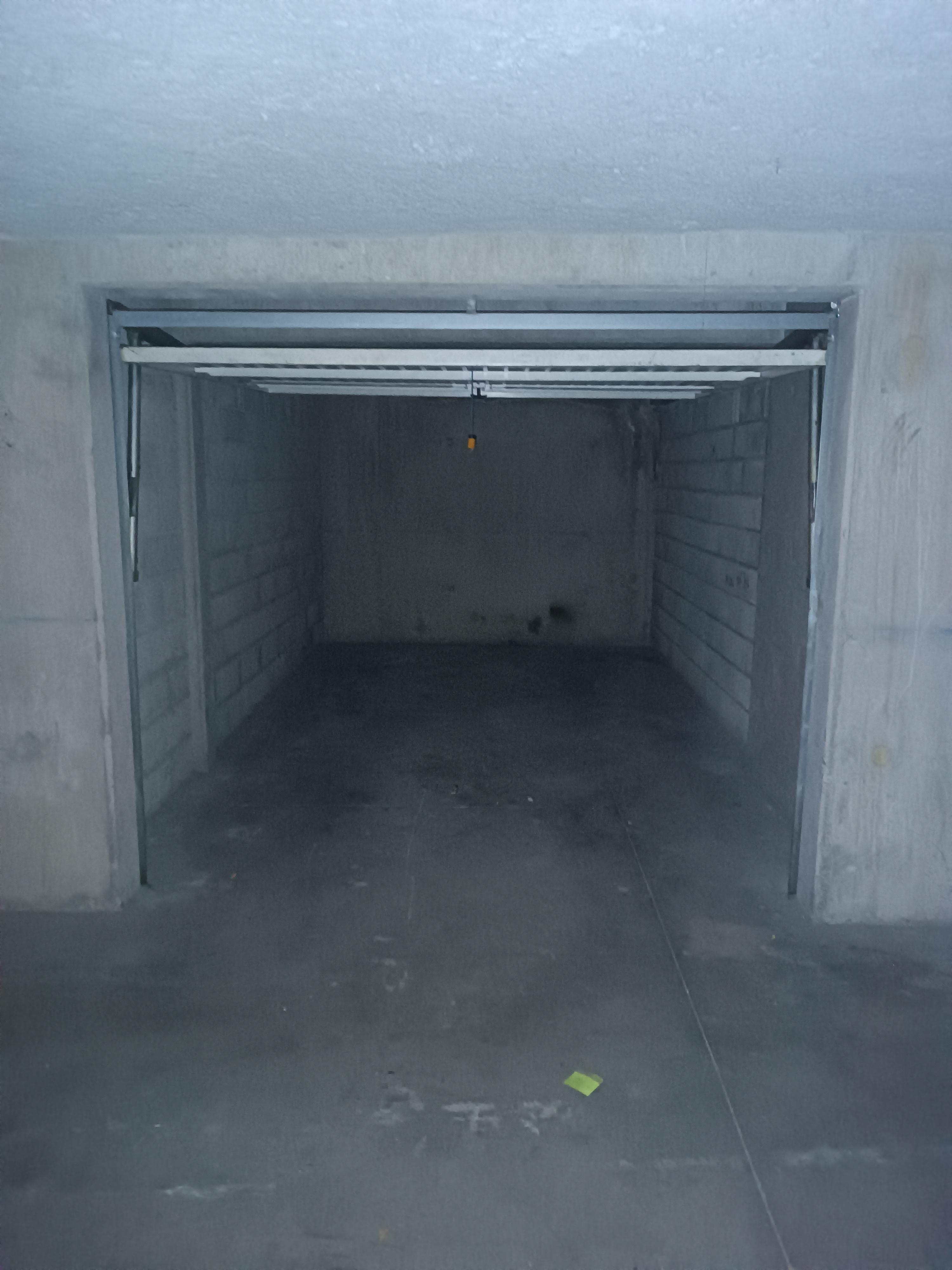 INTRA - Box à louer à Toulouse