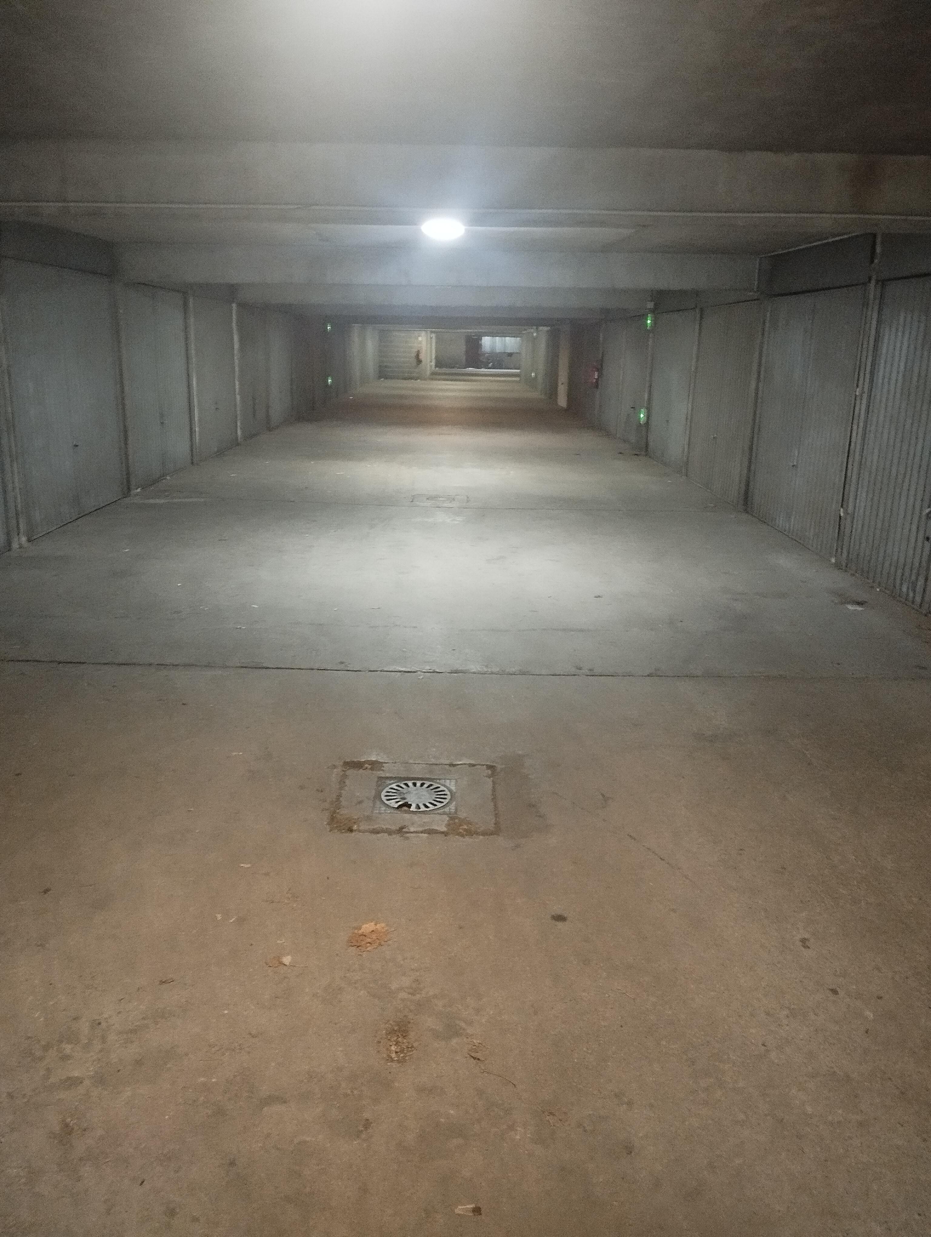 Garage/box 12m² à Charvieu-Chavagneux