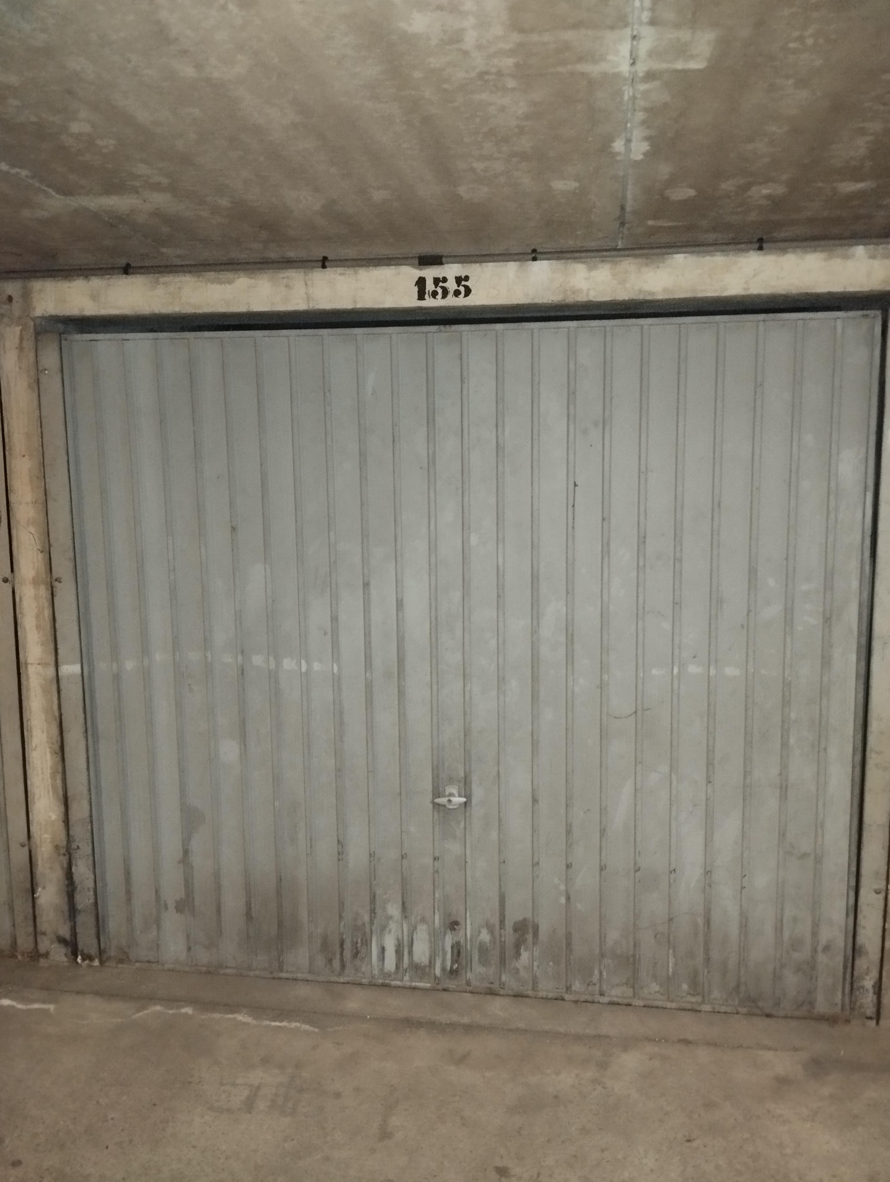 Garage/box 12m² à Charvieu-Chavagneux