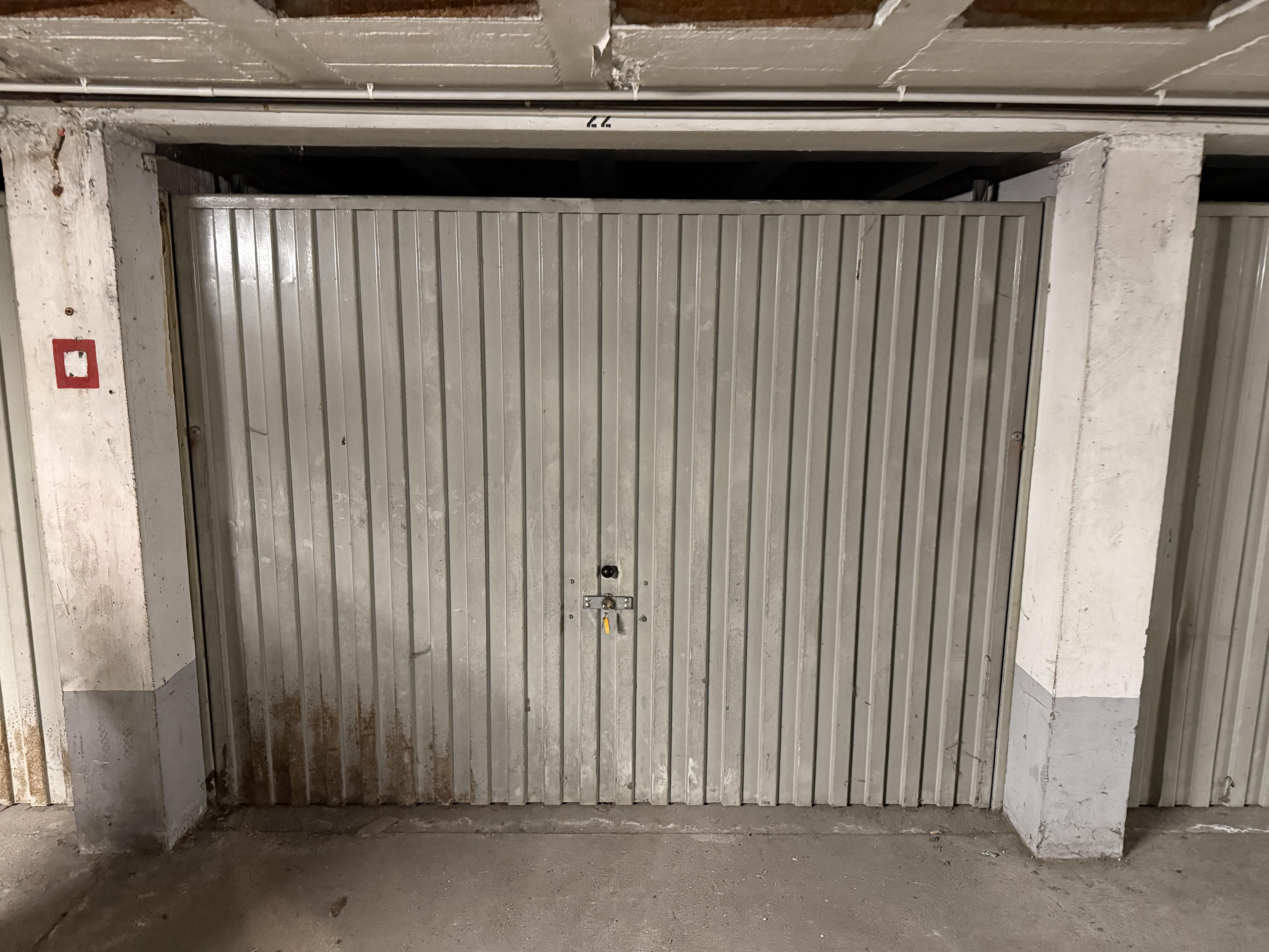 Garage/box 13m² - Strasbourg