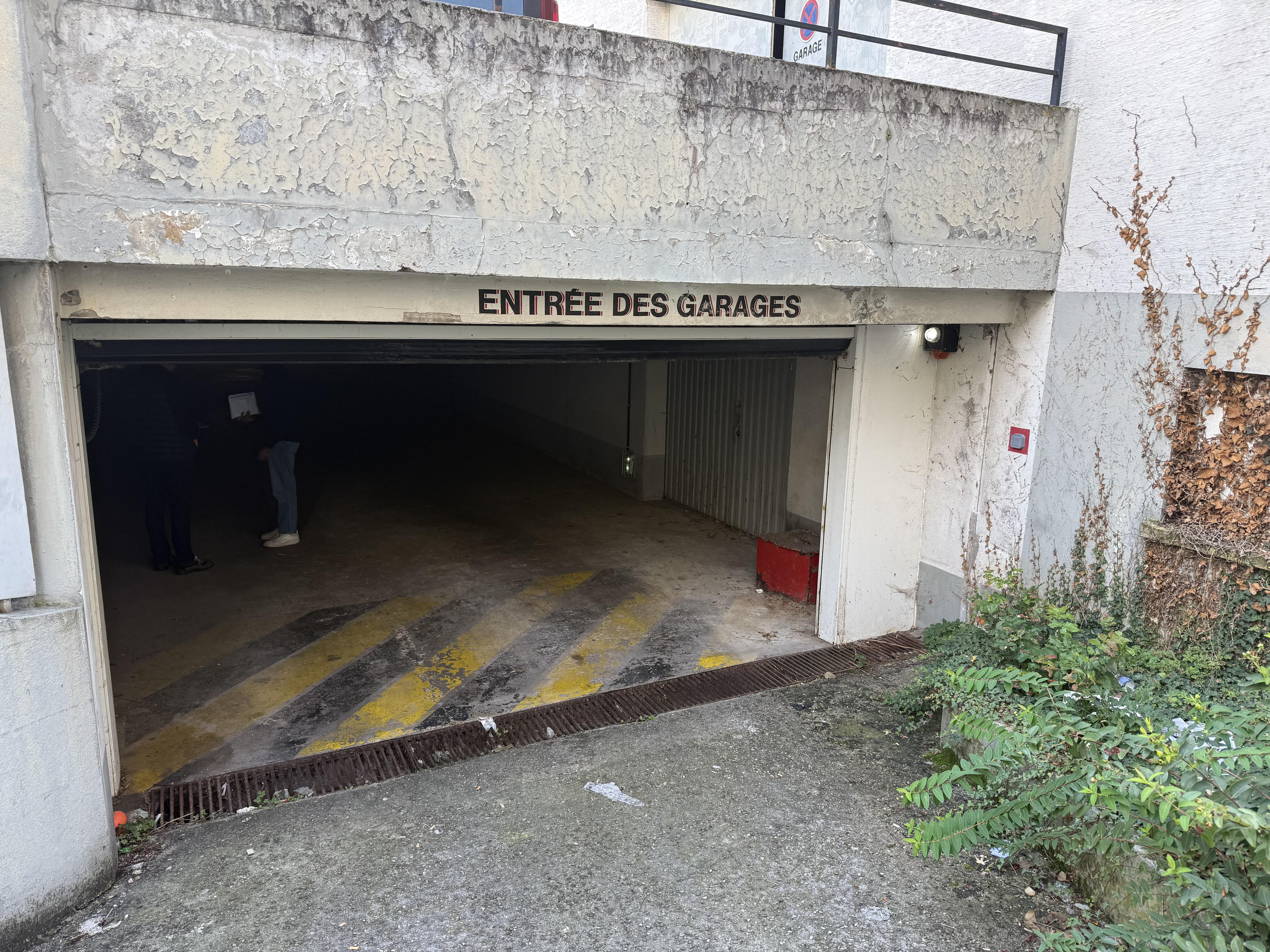 Garage/box 13m² - Strasbourg