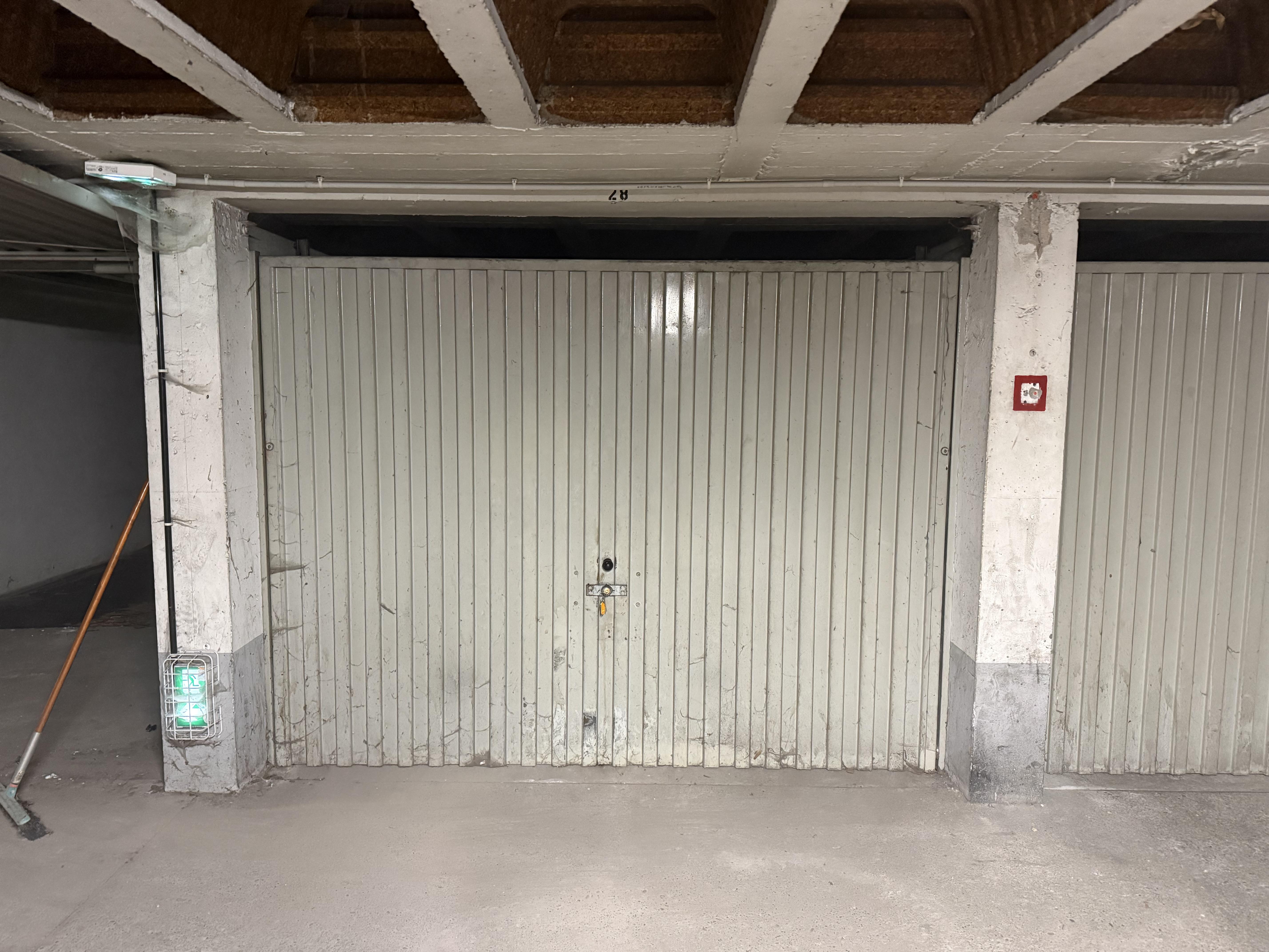 Garage/box 13m² - Strasbourg