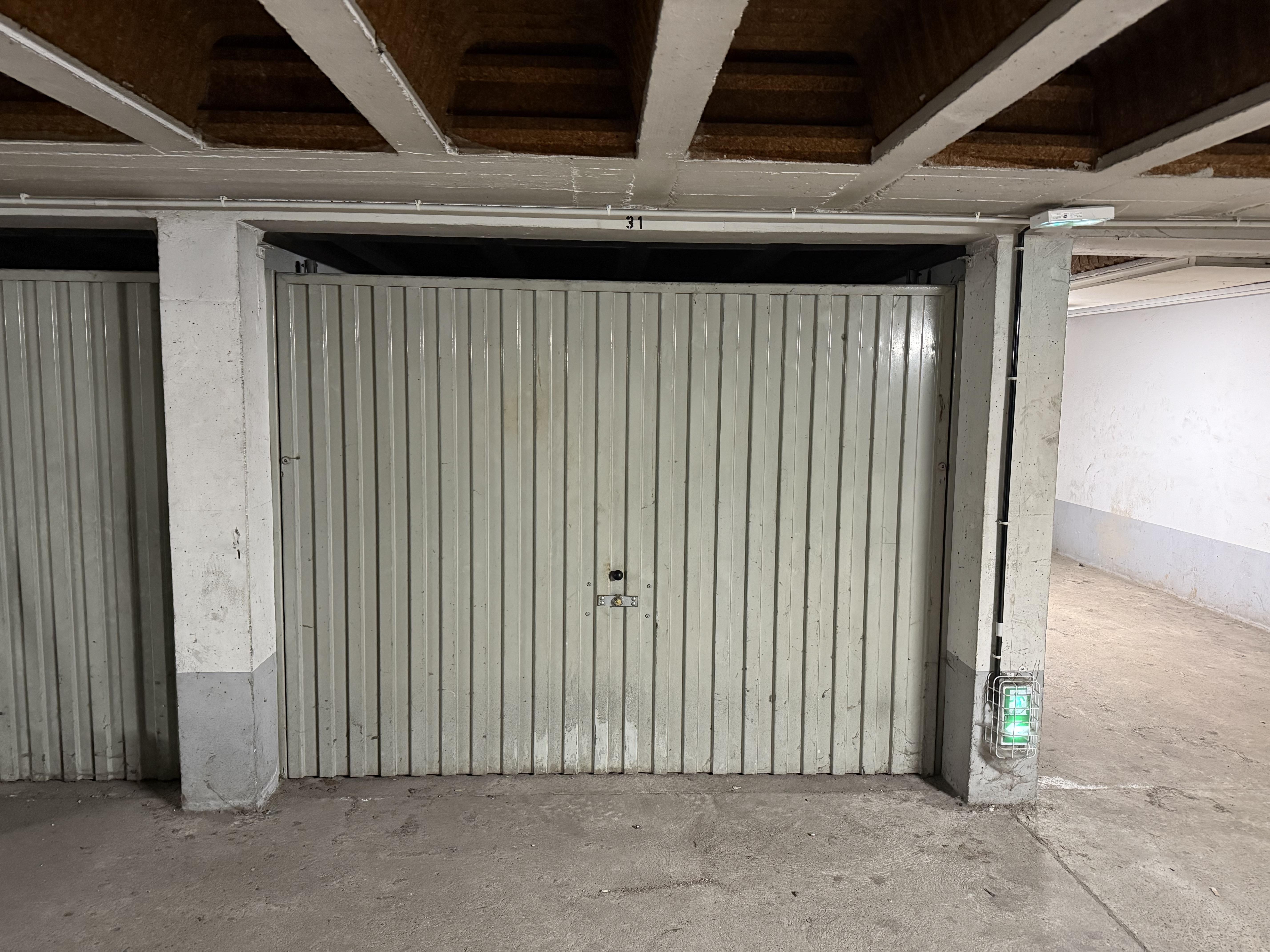 Garage/box 13m² - Strasbourg