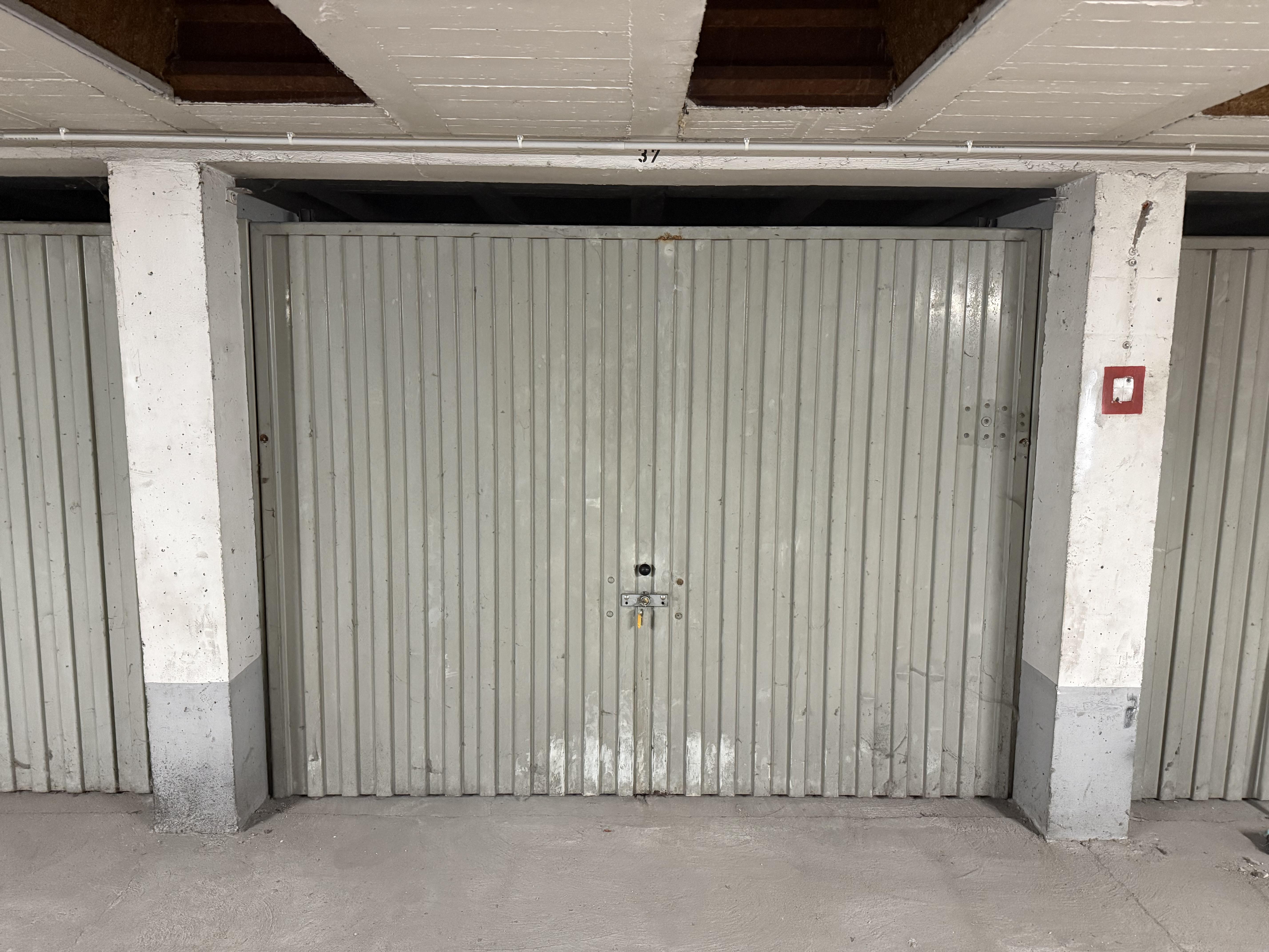 Garage/box 13m² - Strasbourg