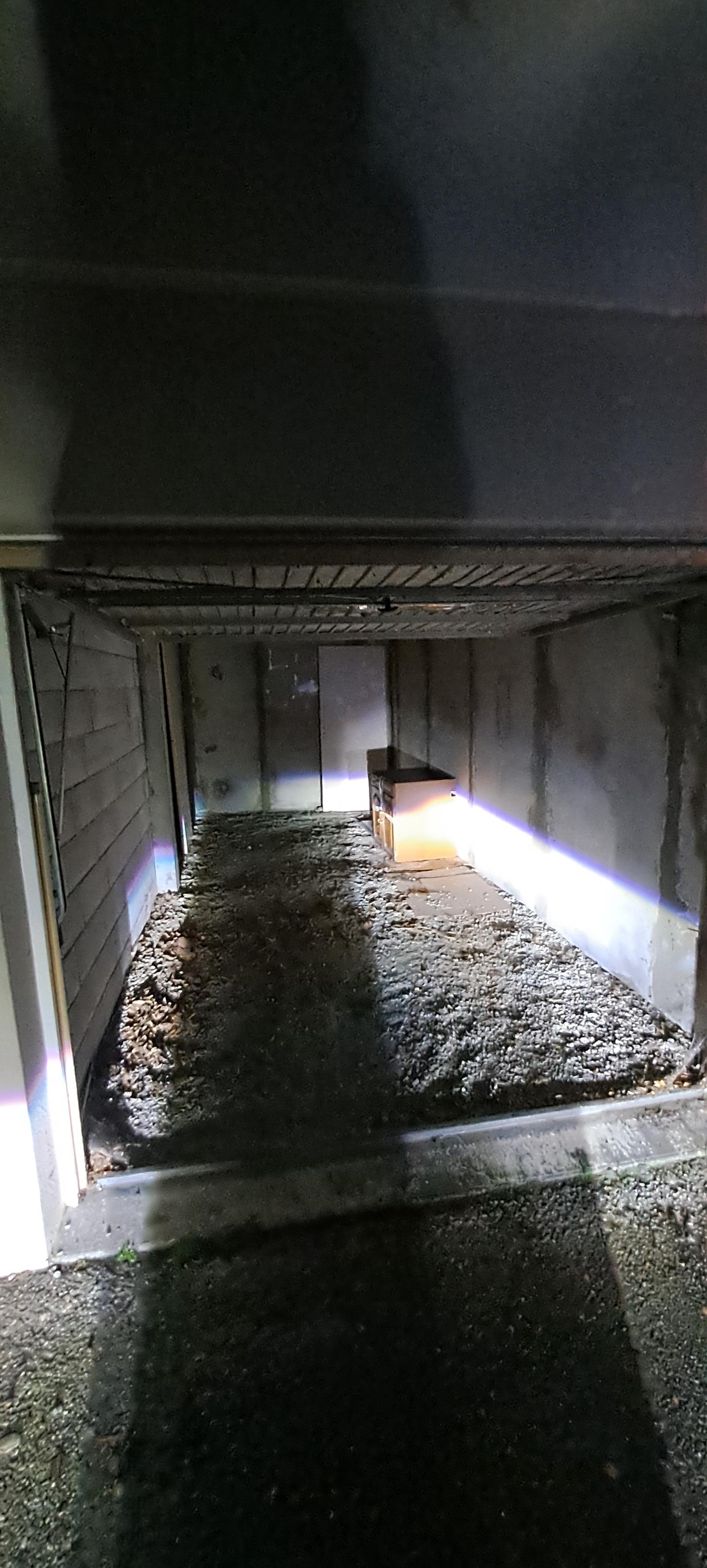 Garage/Box 14m² à Rougemont-le-Château
