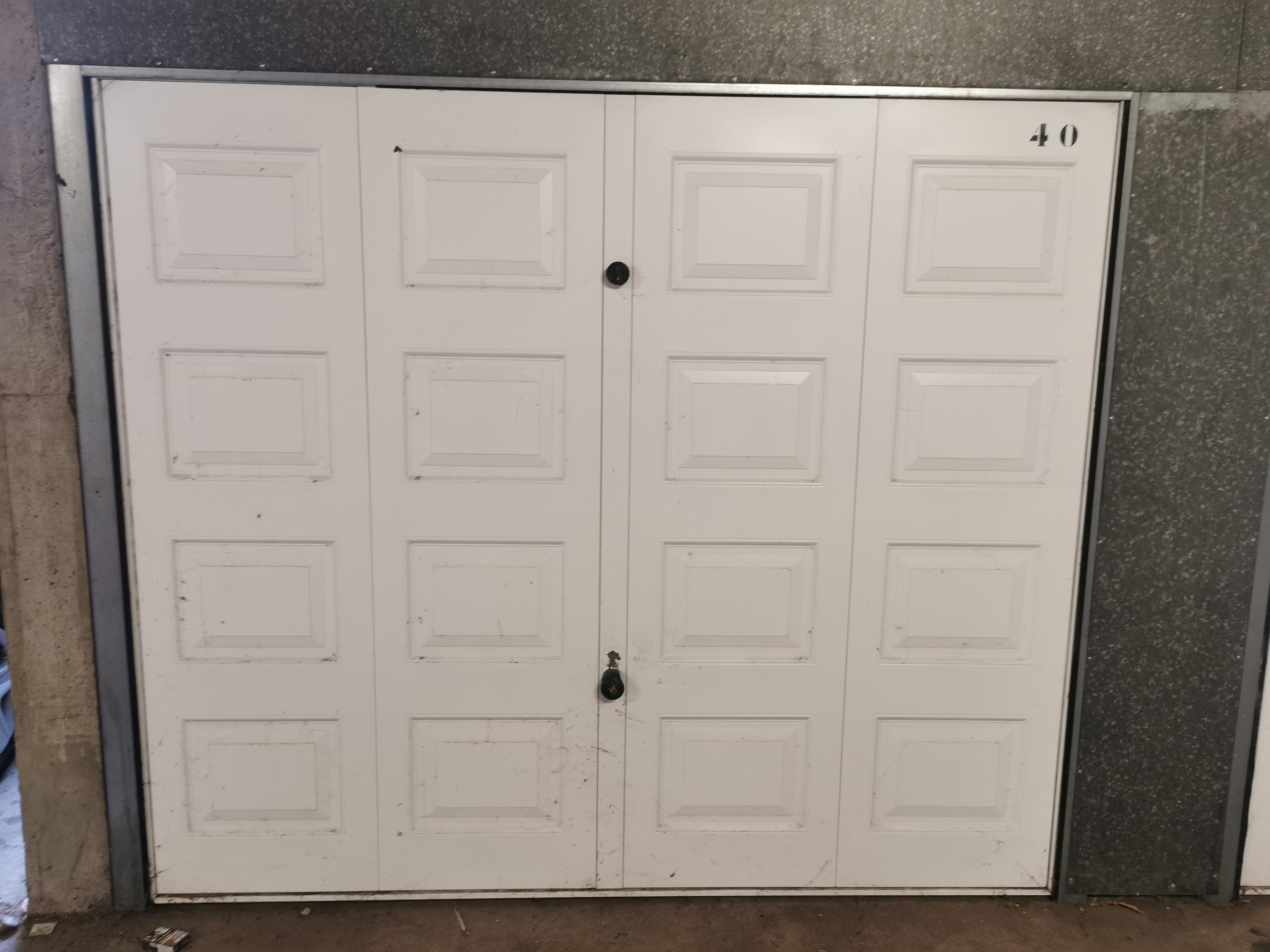 Garage/box 13 m² à Orléans