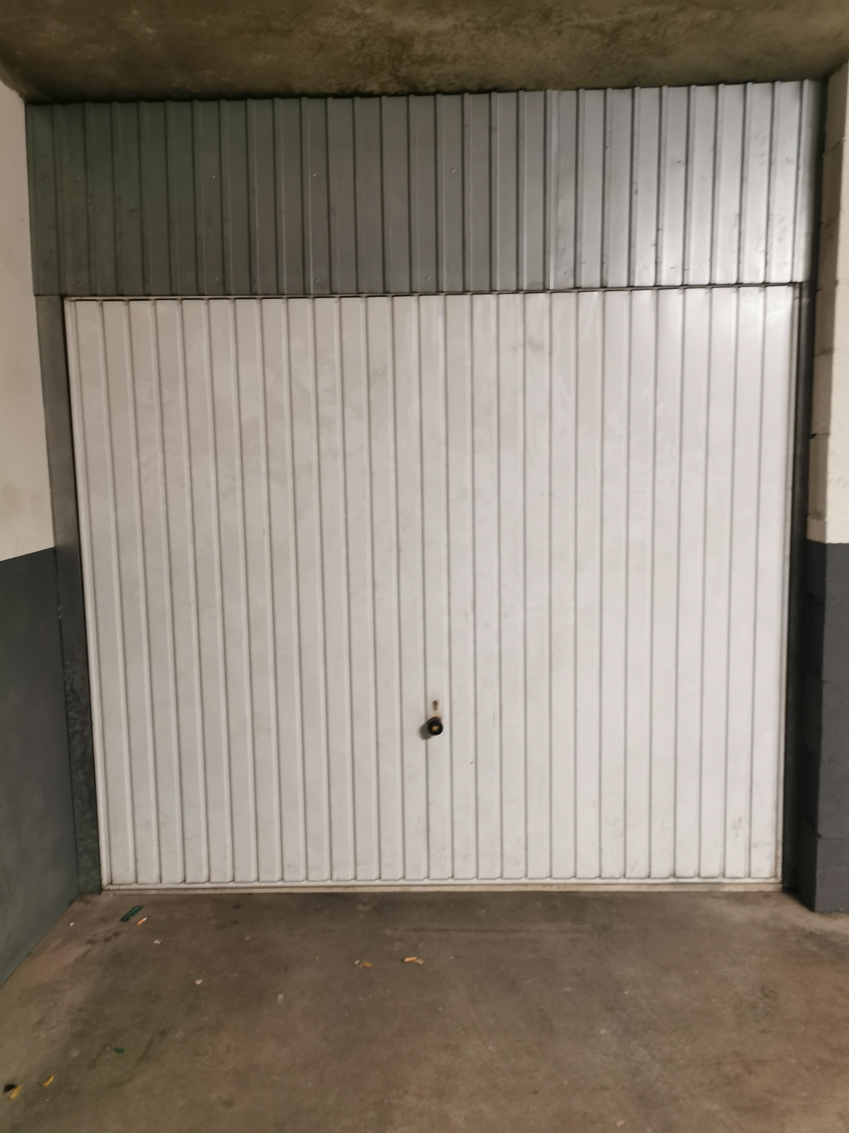 Garage 14m² - Orléans