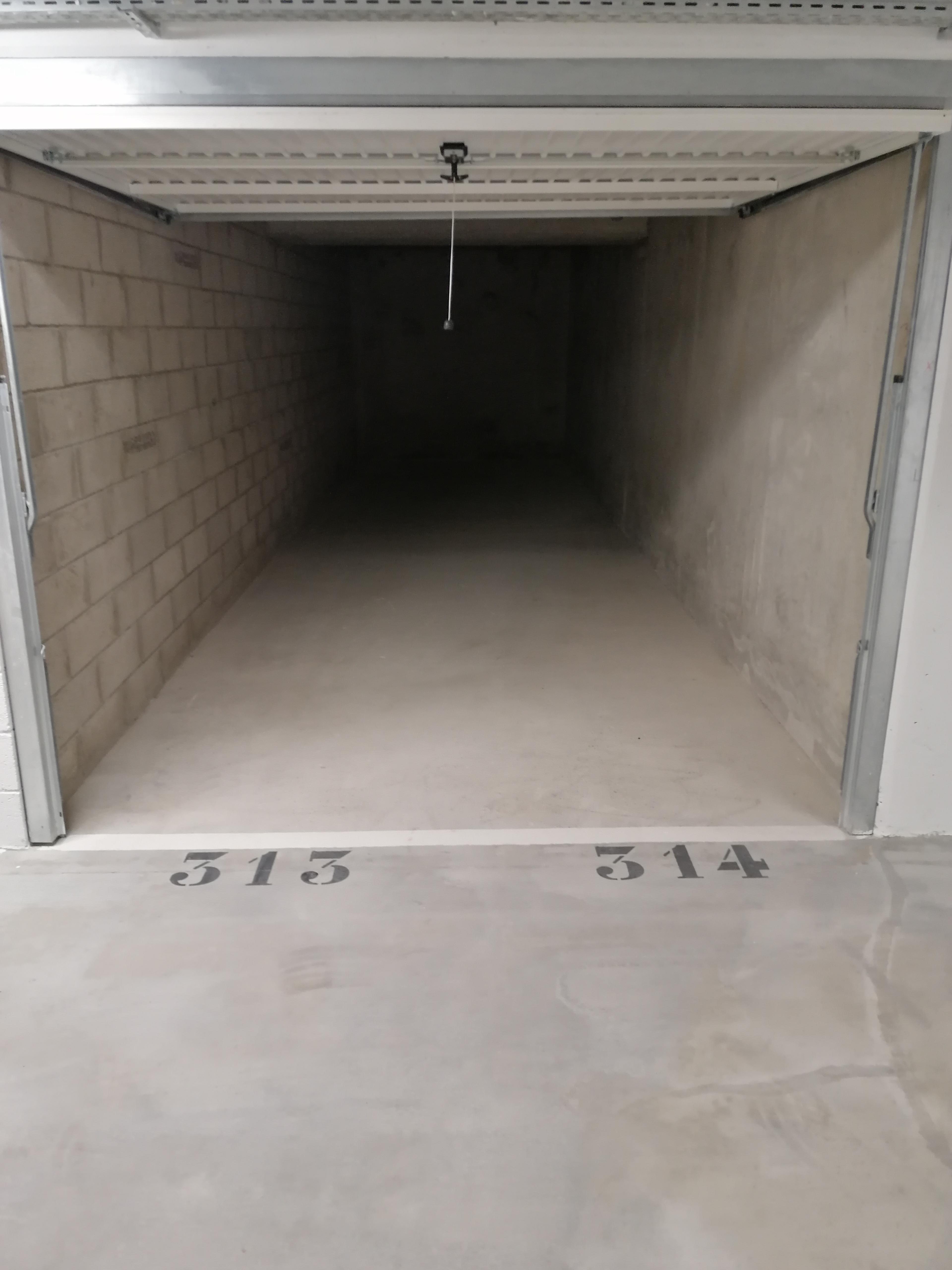 Garage Neuf Centre Ville Les Clayes sous Bois