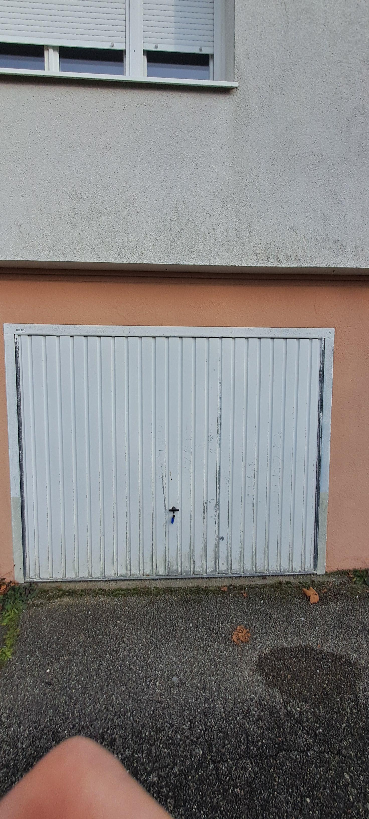 Garage 10m² à Beaucourt