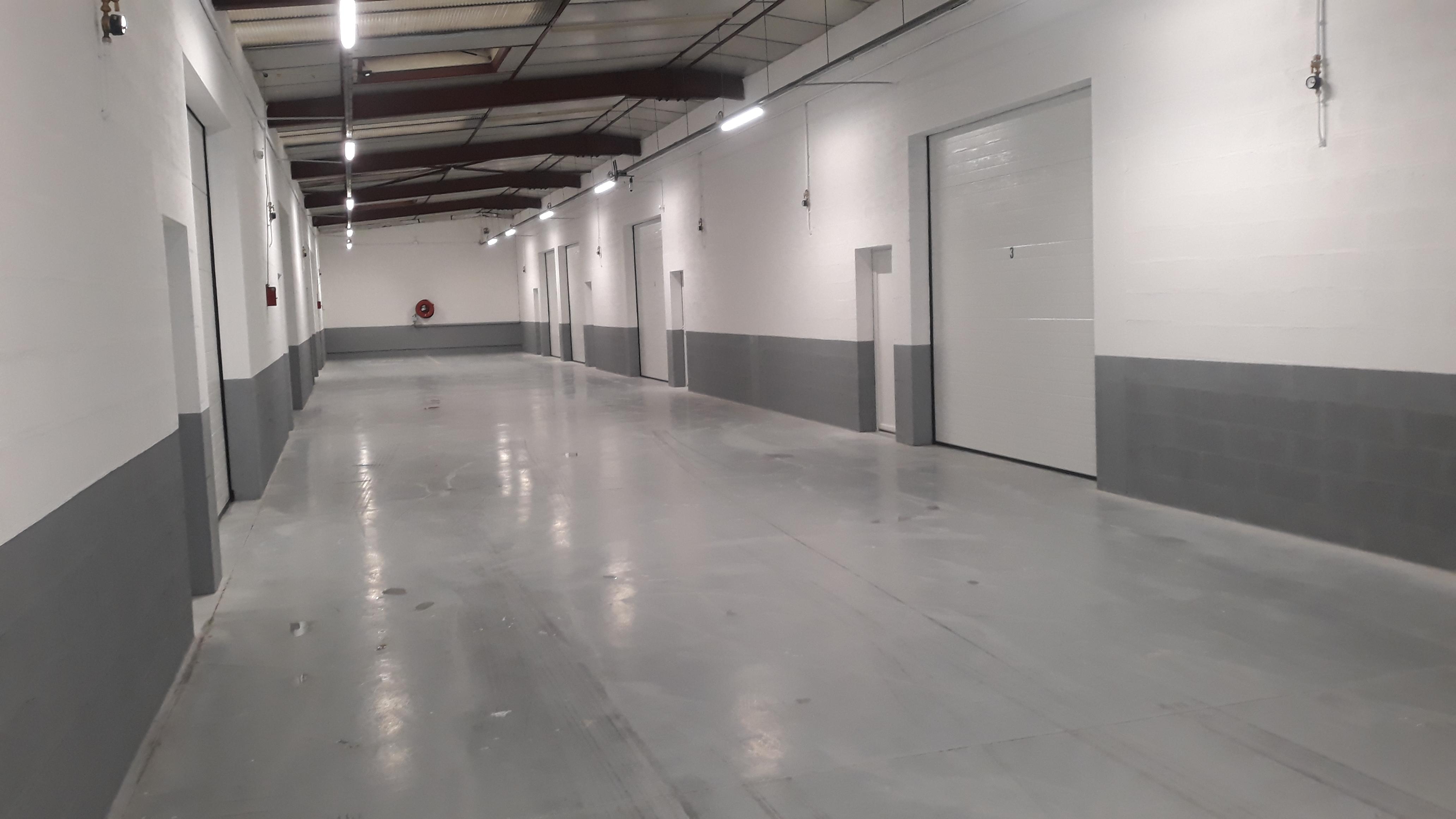 LOCATION LOCAL ENTREPOT 45 m2