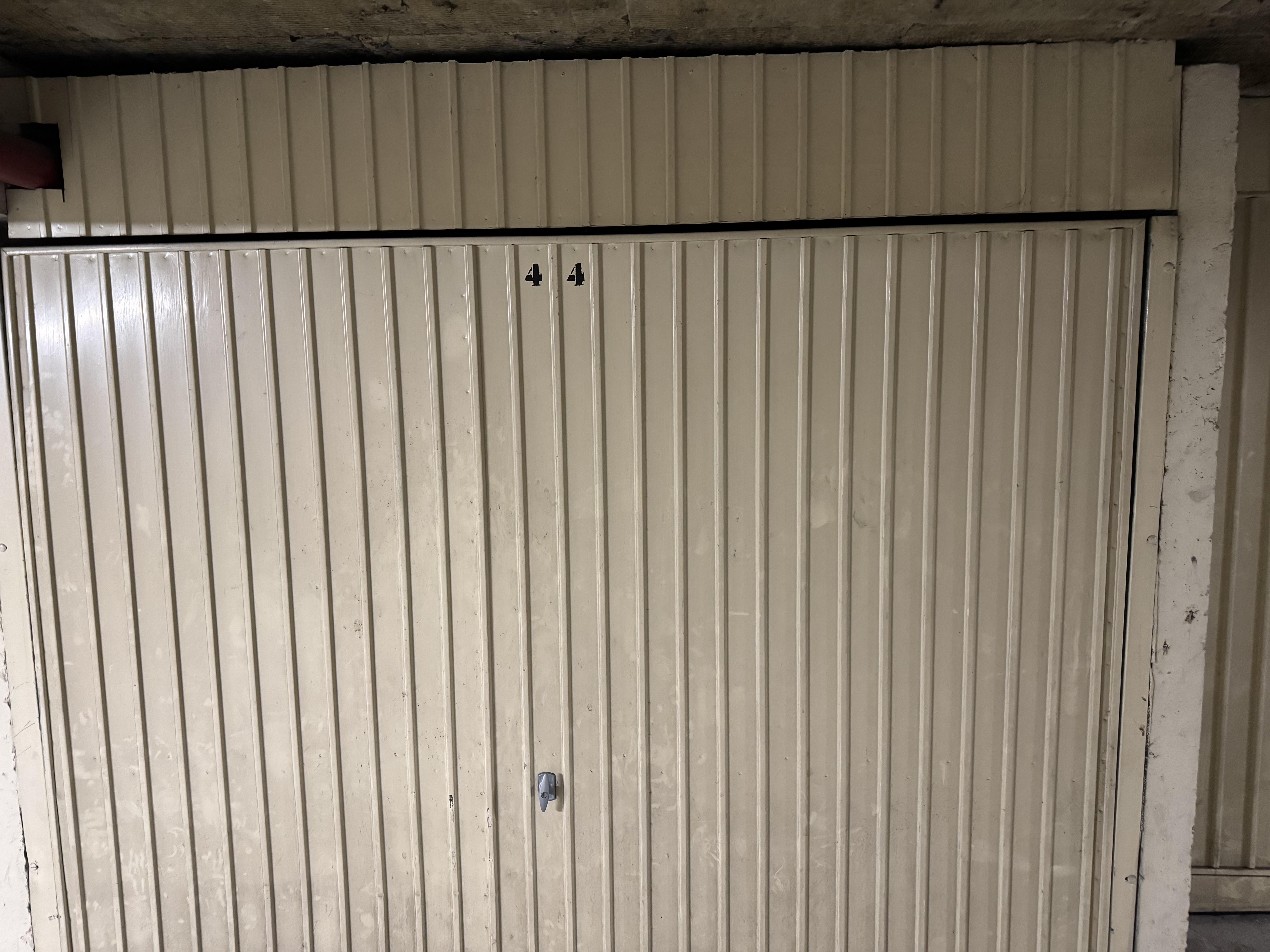 Garage/ Box 16m² - Marly Le Roi