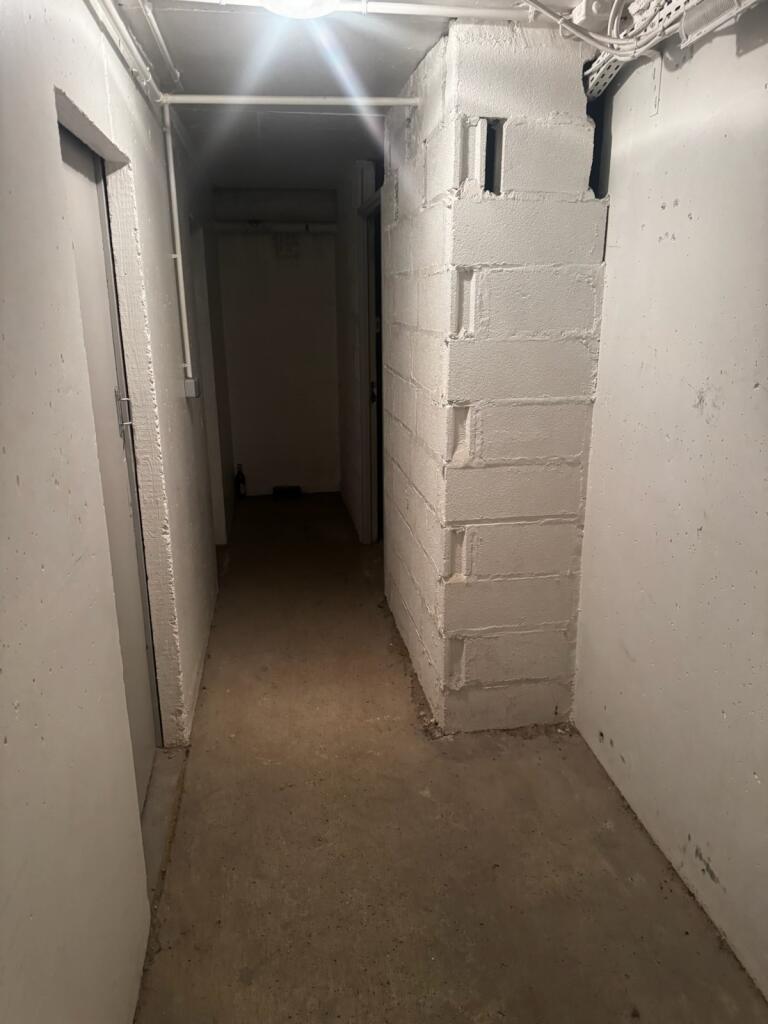 📦 À LOUER – Espaces de stockage sécurisées