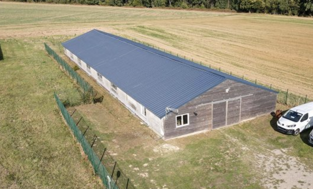 Espaces de stockage (garde-meubles) sécurisés pour moyenne ou